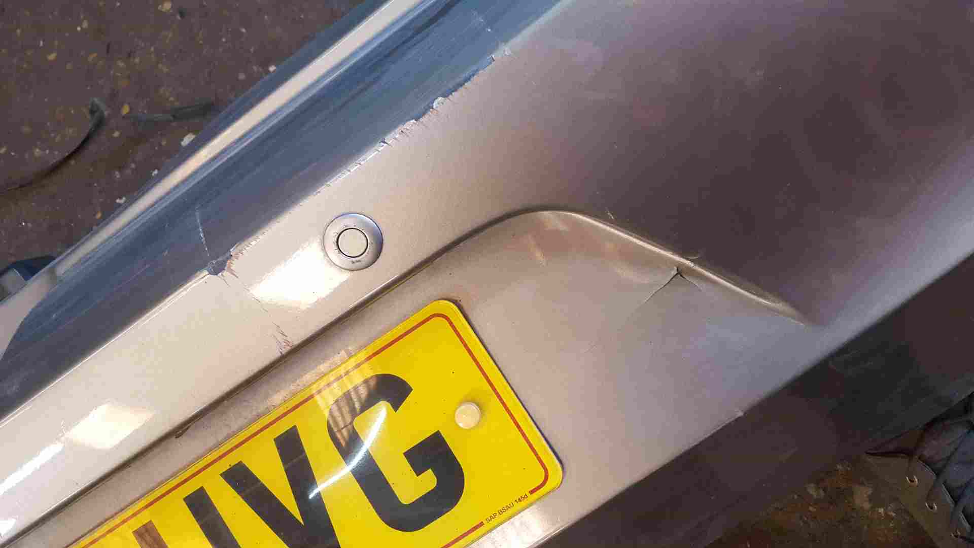 Thumb 7 Renault Clio MK3 2009-2012 Rear Bumper Silver Tehnk Beige Cender Reverse Sensors