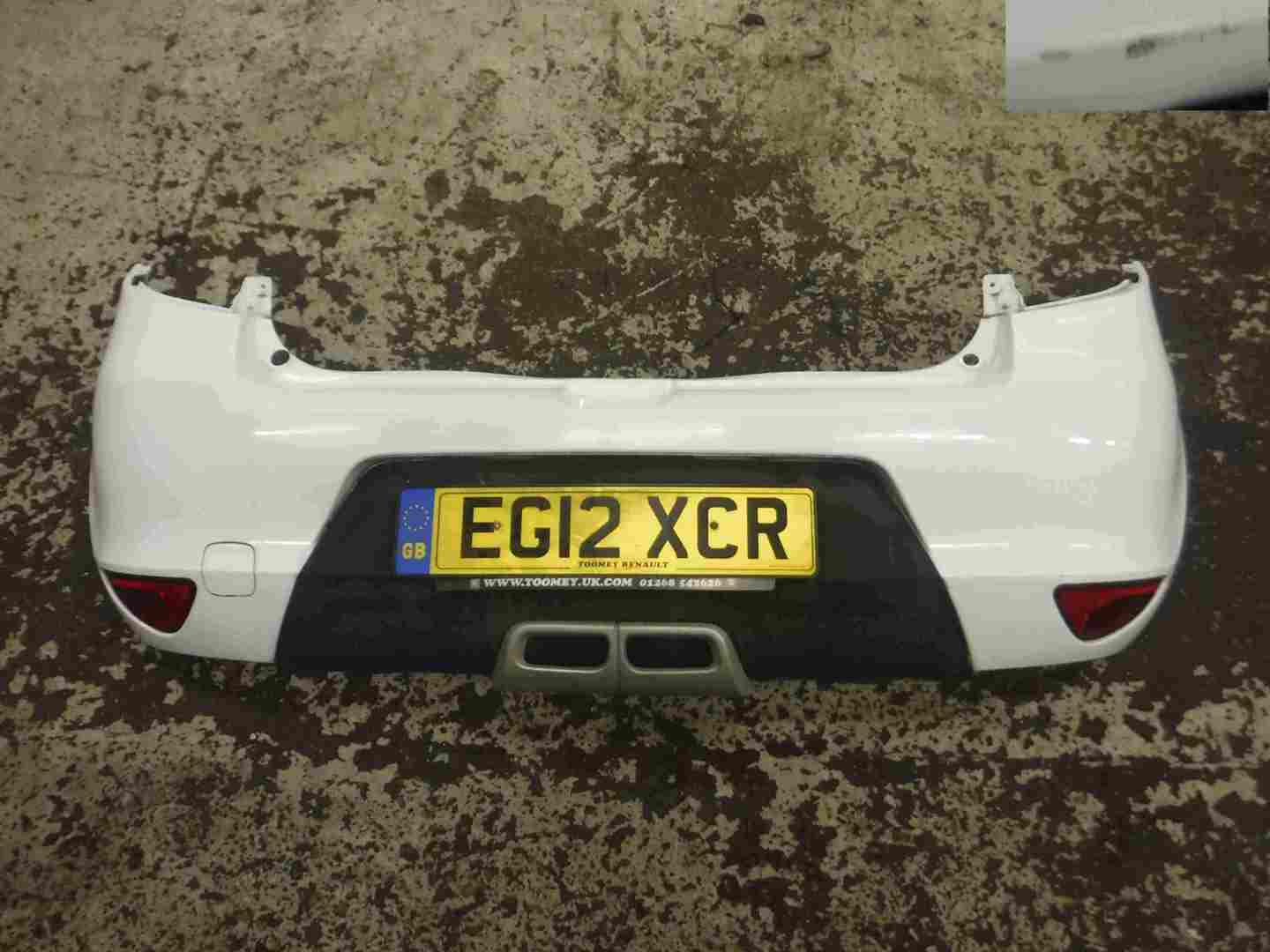 Renault Clio MK3 2009-2012 Rear Bumper White DV369