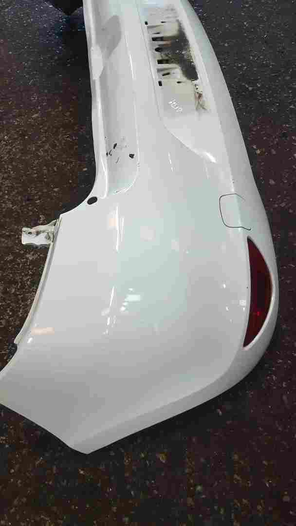 Thumb 3 Renault Clio MK3 2009-2012 Rear Bumper White Ov369 Facelift Ov369 PH2 PHASE 2
