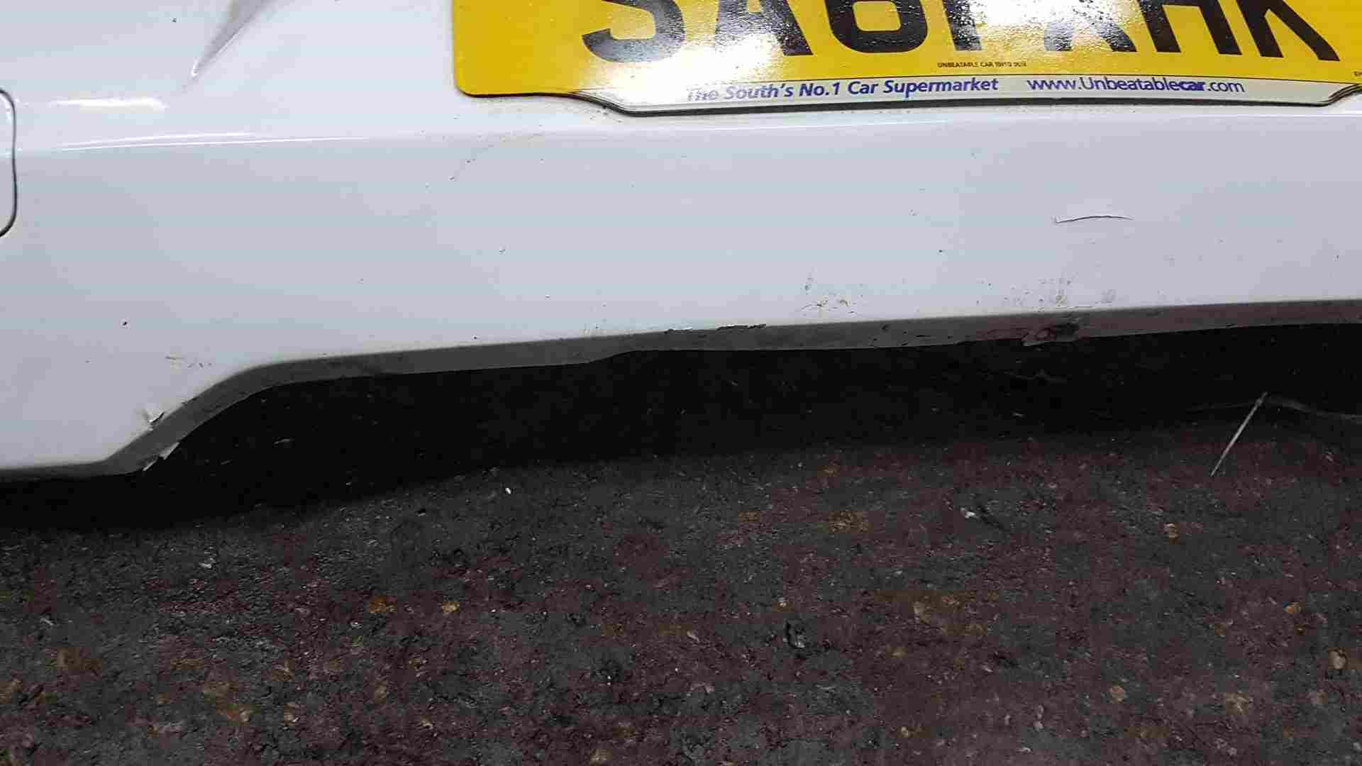 Thumb 3 Renault Clio MK3 2009-2012 Rear Bumper White Ov369 Facelift Reverse Sensors