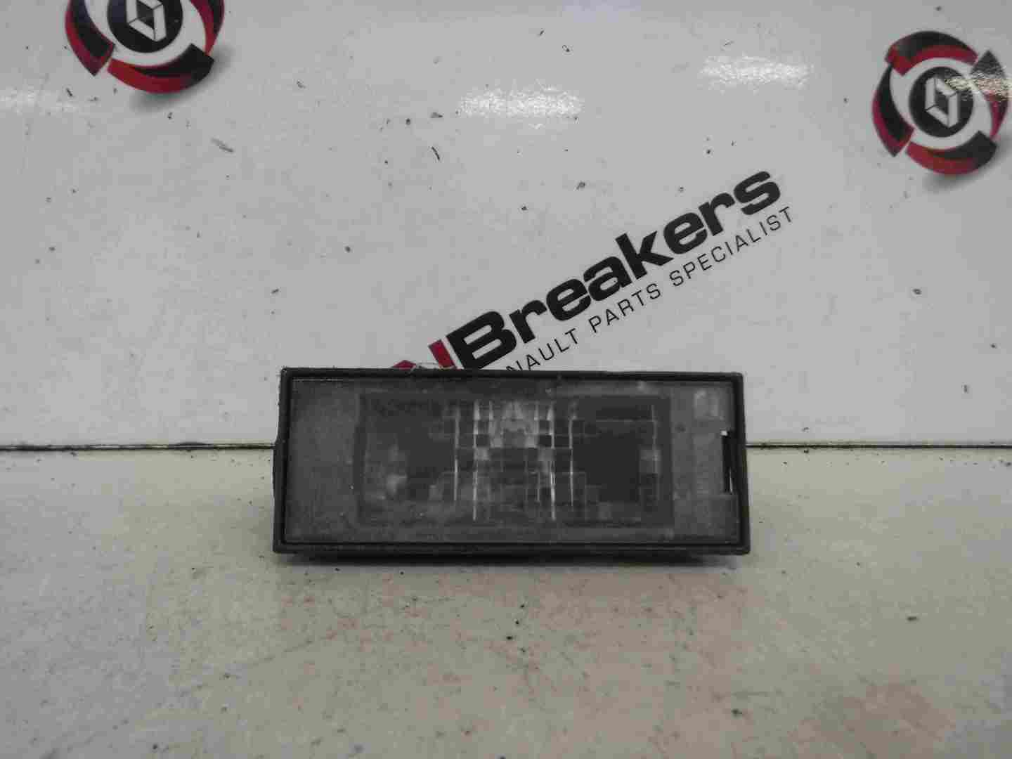 Renault Clio MK3 2009-2012 Rear Number Plate Light Black Plug 6401