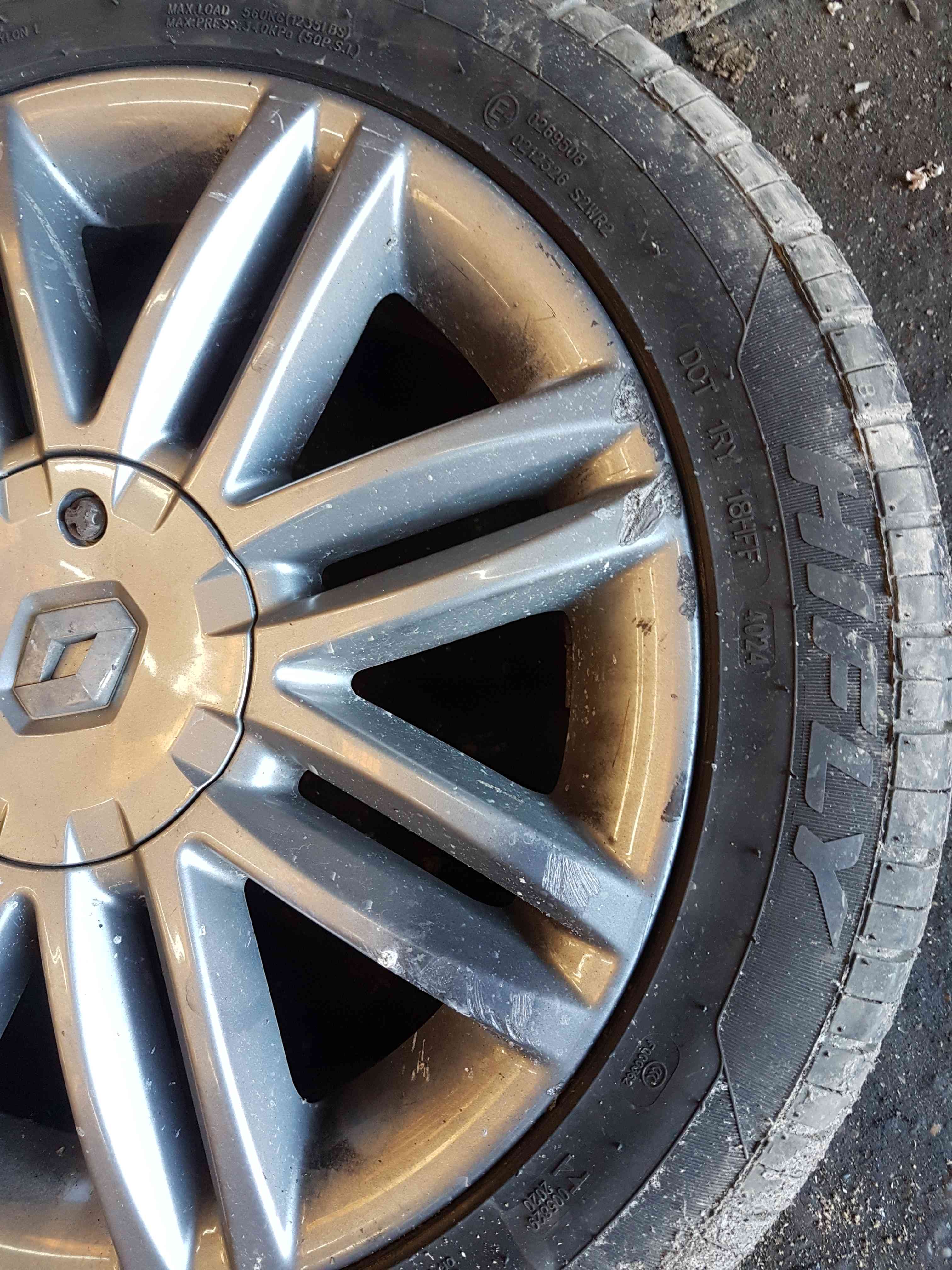 Thumb 4 Renault Clio MK3 2009-2012 Solonia Alloy Wheel + Tyre 195 50 16 6Mm Tread 3/5