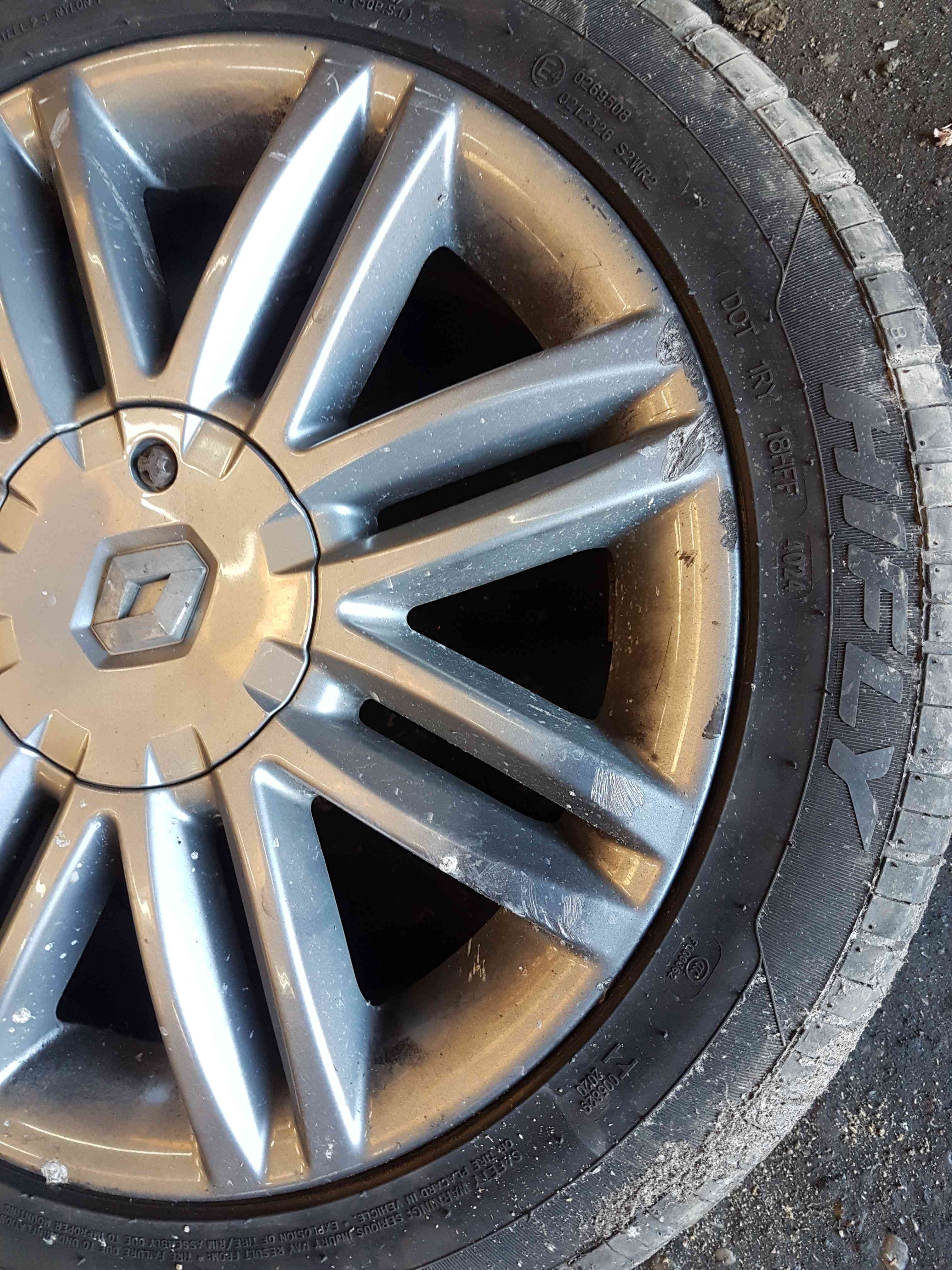 Thumb 5 Renault Clio MK3 2009-2012 Solonia Alloy Wheel + Tyre 195 50 16 6Mm Tread 3/5