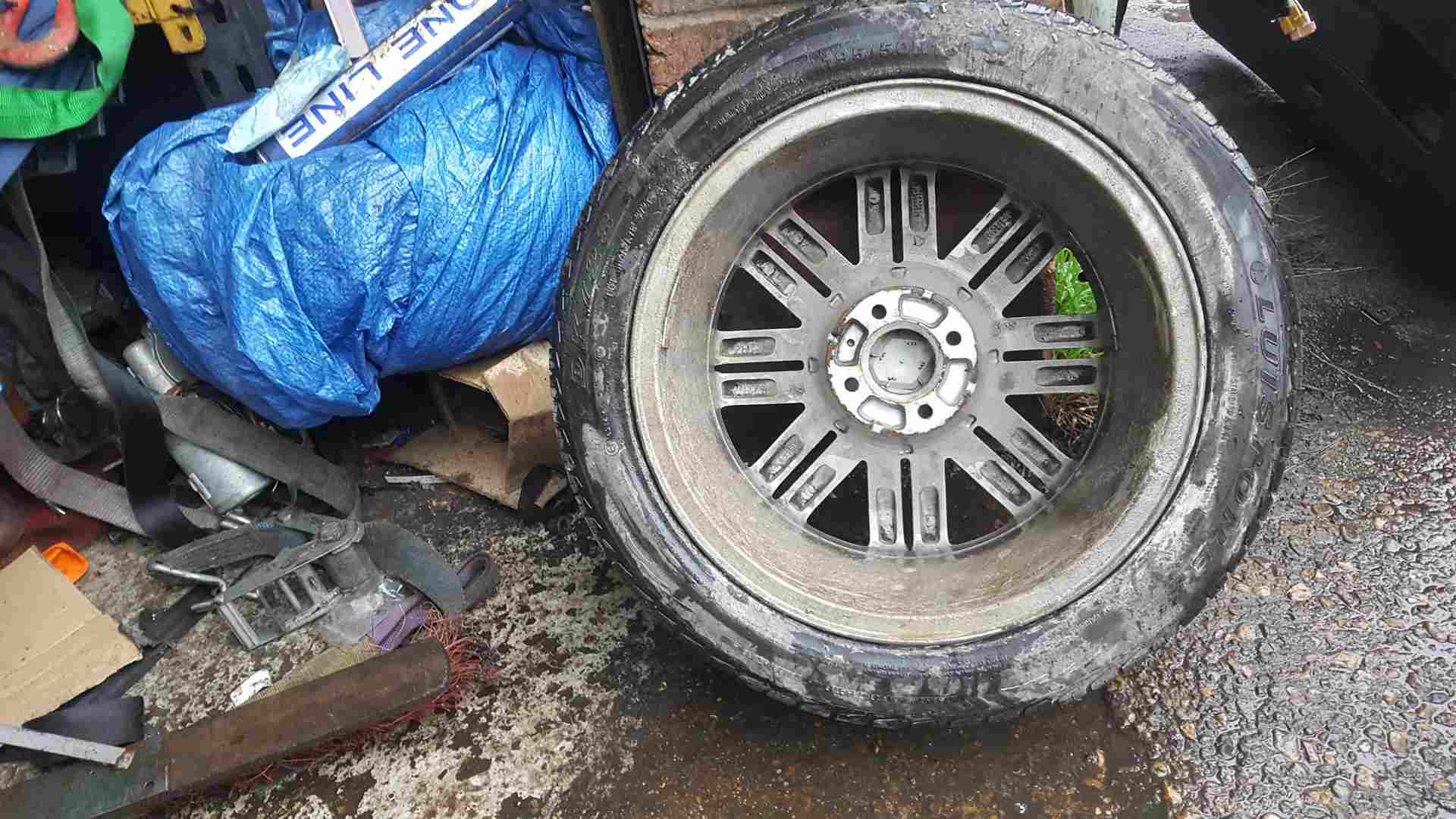 Thumb 4 Renault Clio MK3 2009-2012 Solonia Alloy Wheel + Tyre 195 50 16 6Mm Tread 3/5