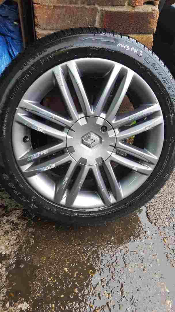 Thumb 6 Renault Clio MK3 2009-2012 Solonia Alloy Wheel + Tyre 195 50 16 6Mm Tread 3/5
