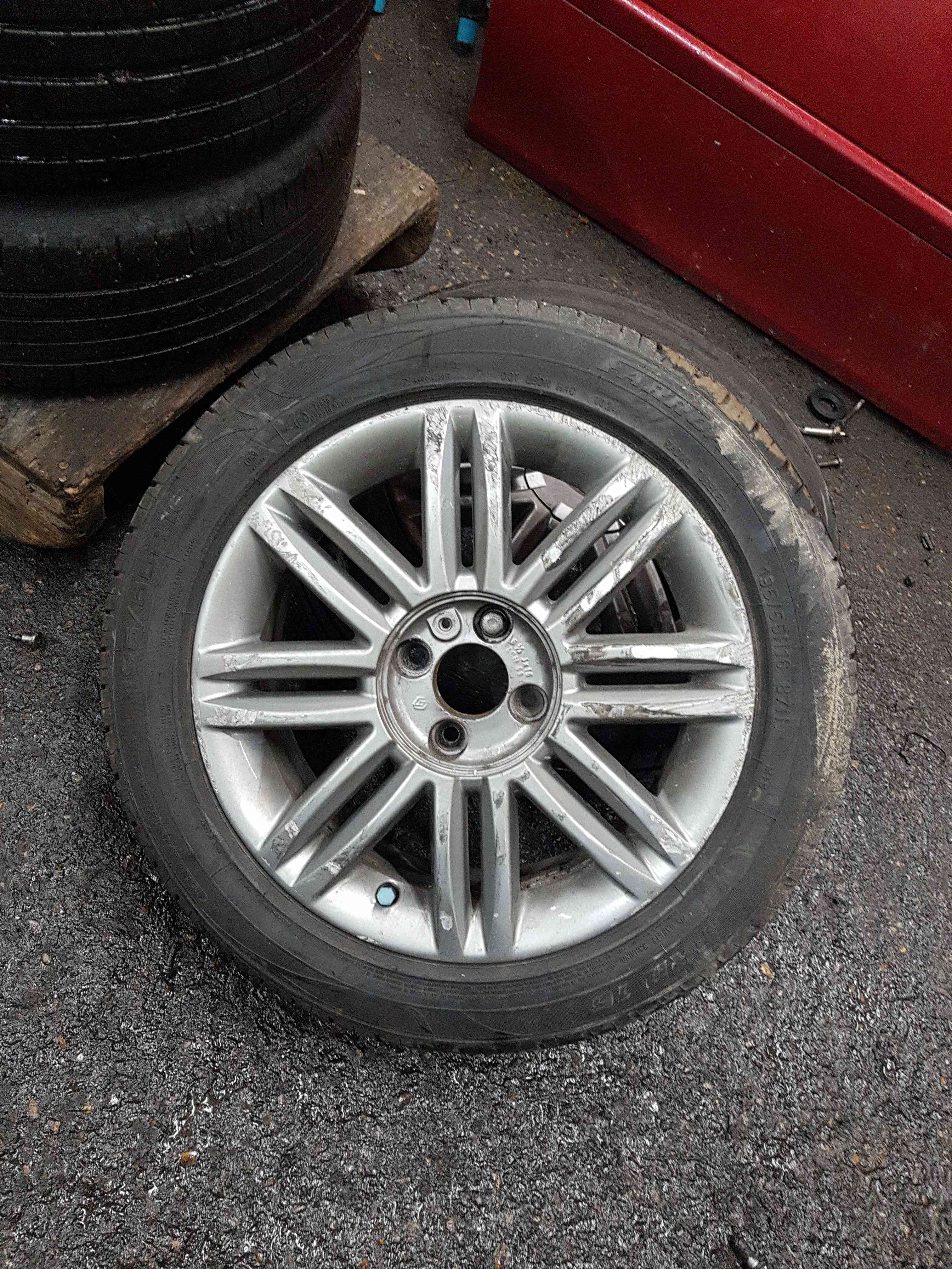 Thumb 7 Renault Clio MK3 2009-2012 Solonia Alloy Wheel + Tyre 195 55 16 Tread 3/5 7mm