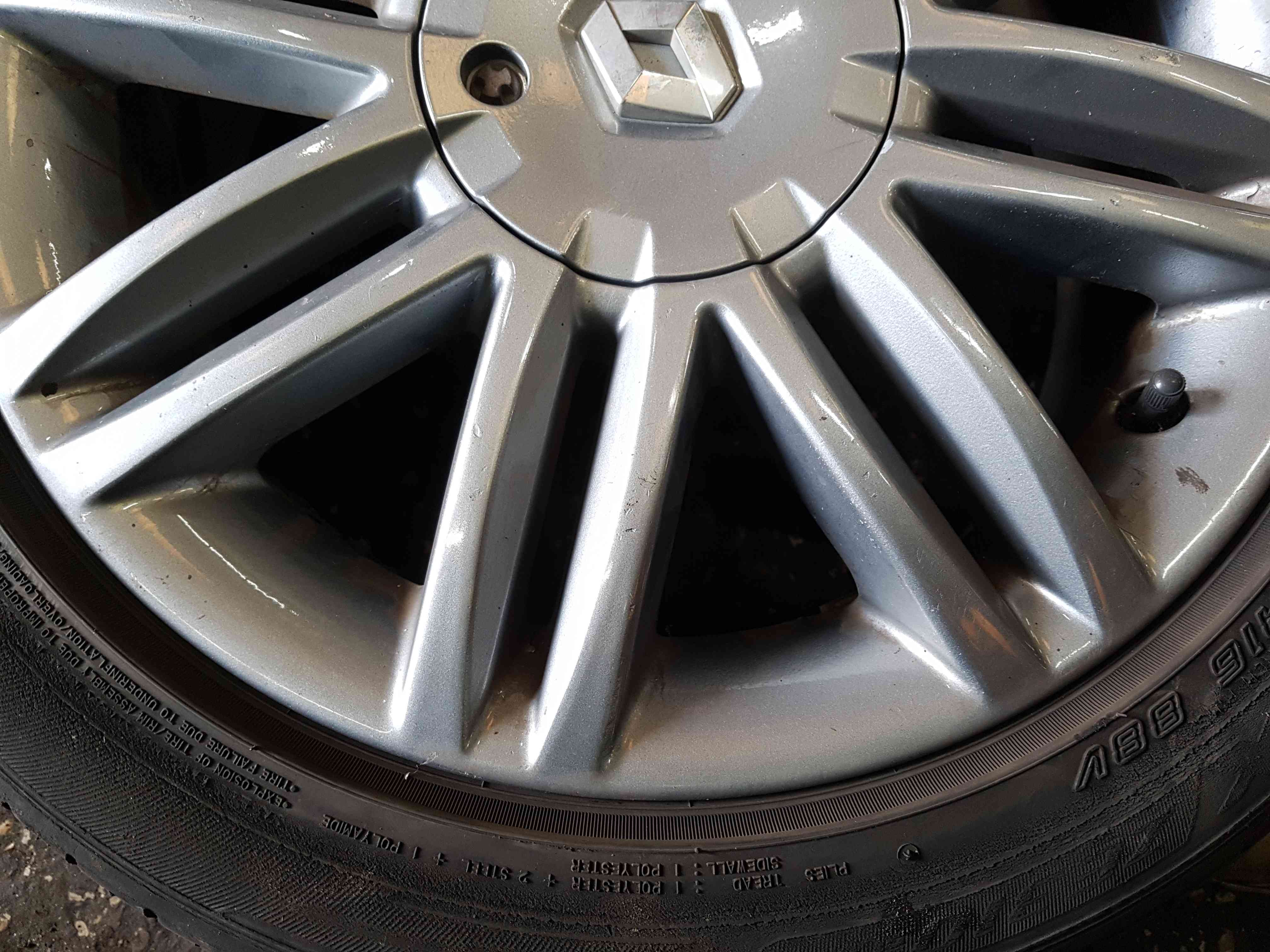 Thumb 3 Renault Clio MK3 2009-2012 Solonia Alloy Wheel 16Inch 3/5 8200899145 anthracite 