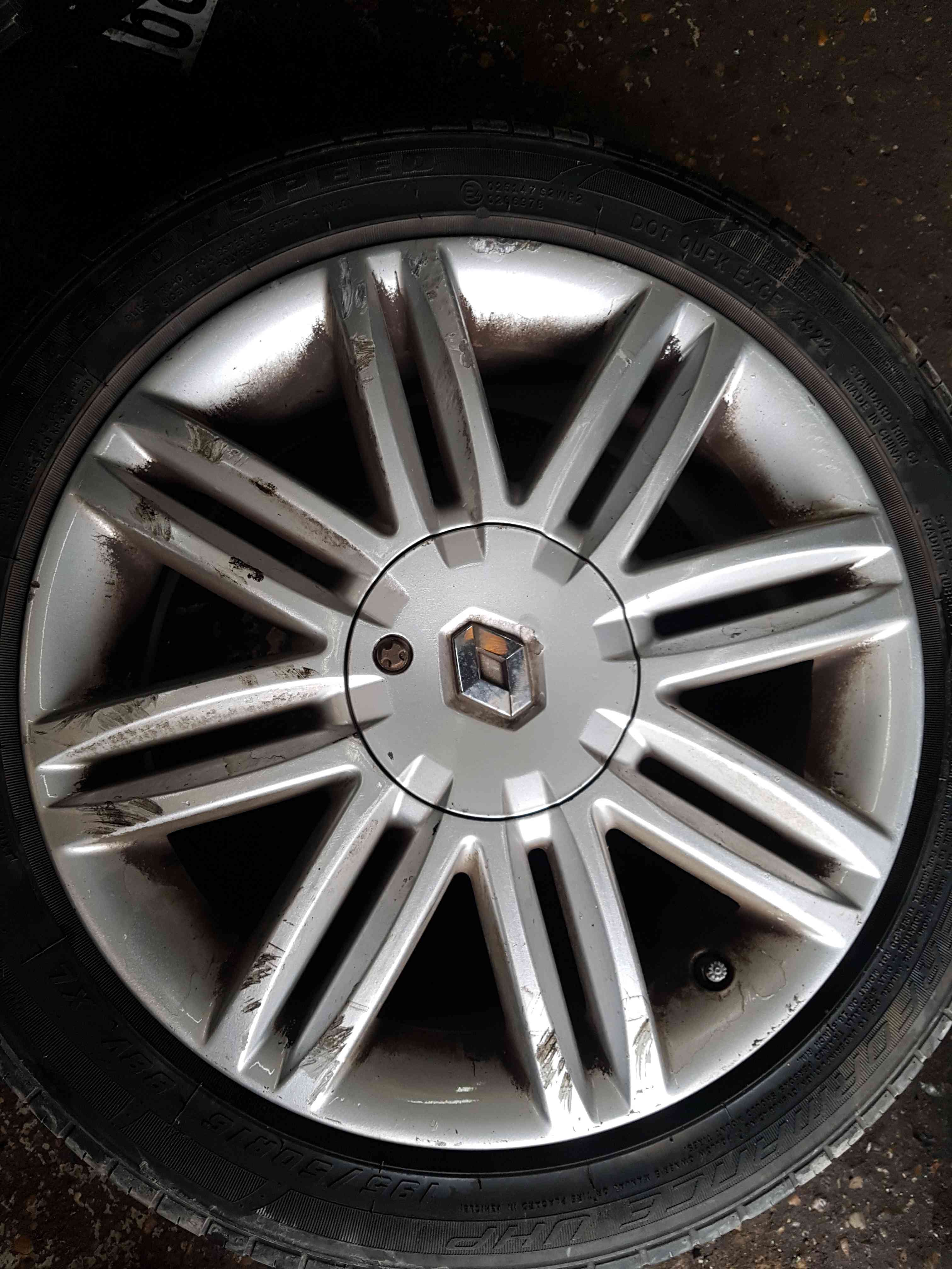 Thumb 4 Renault Clio MK3 2009-2012 Solonia Alloy Wheel 16inch 3/5