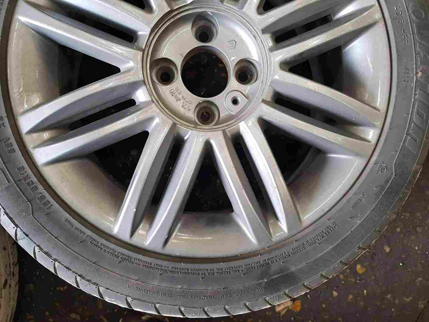 Thumb 2 Renault Clio MK3 2009-2012 Solonia Alloy Wheel 16inch 4/5 8200317808