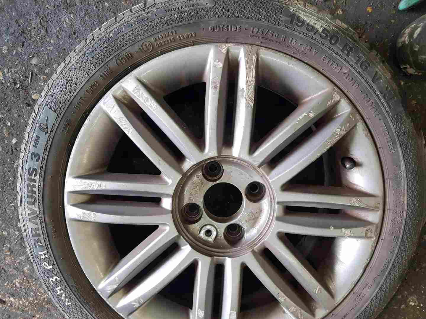 Thumb 3 Renault Clio MK3 2009-2012 Solonia Alloy Wheel 16inch 3/5 8200317808