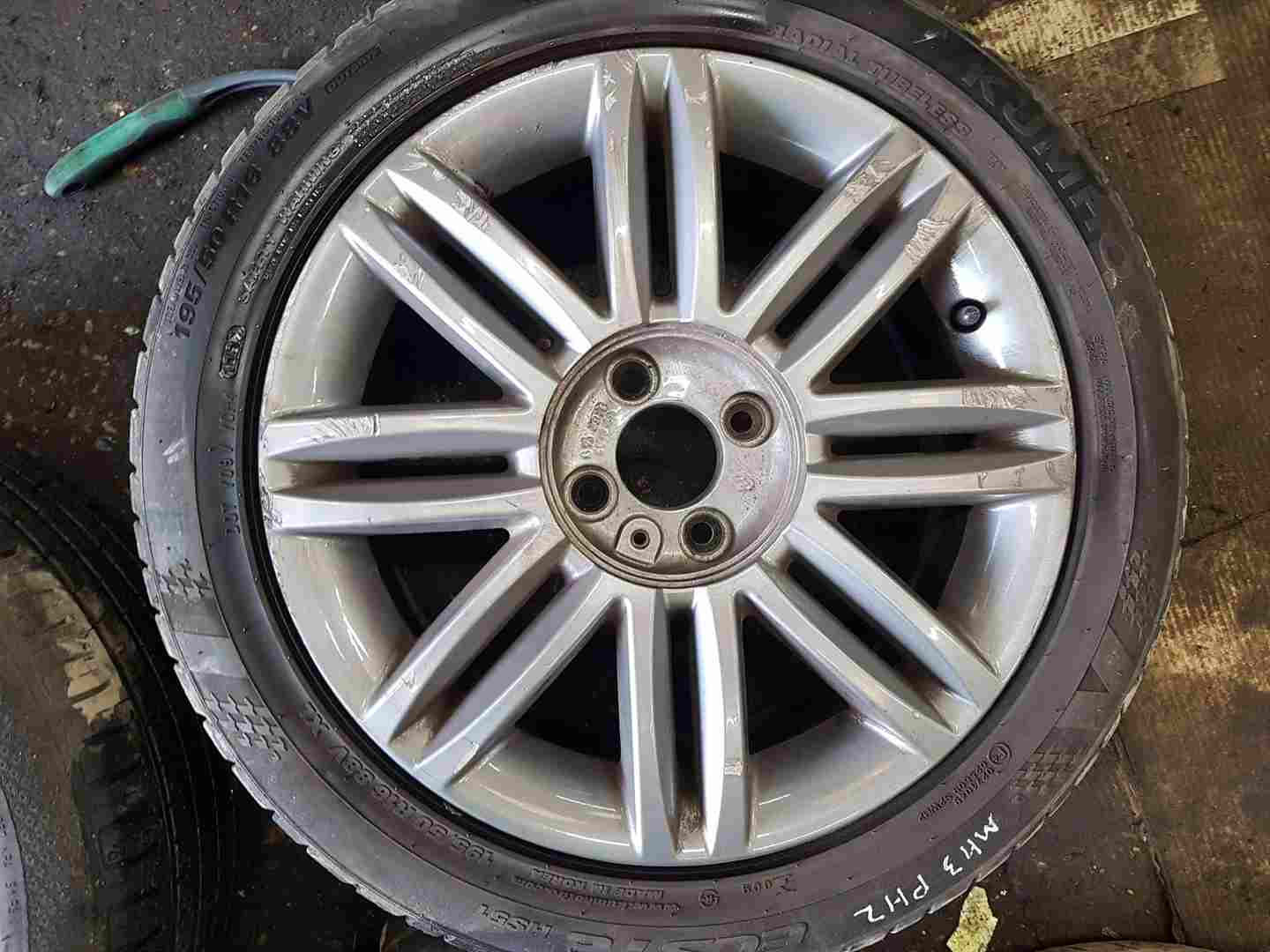 Thumb 4 Renault Clio MK3 2009-2012 Solonia Alloy Wheel 16inch 4/5 8200317808