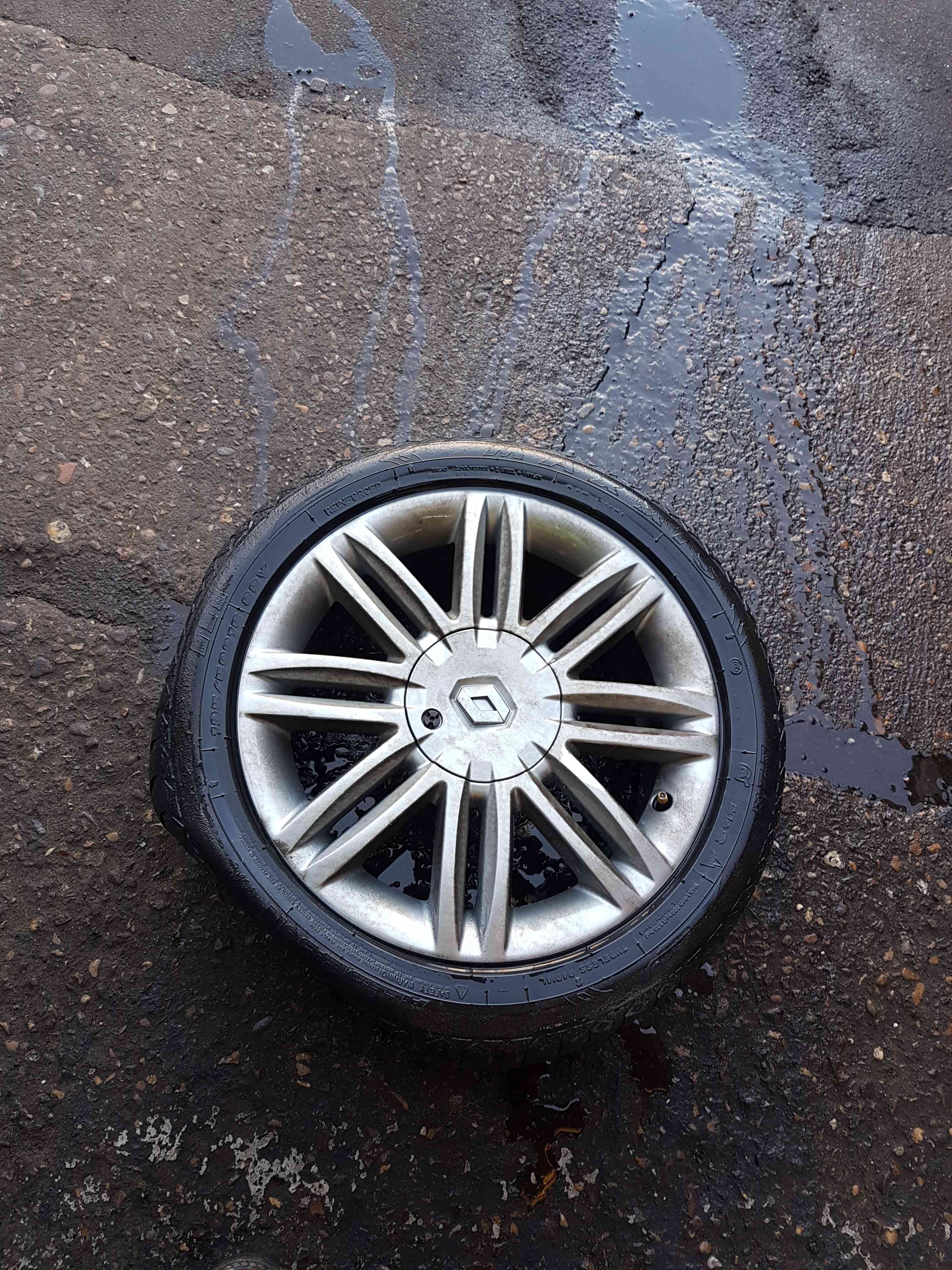 Thumb 6 Renault Clio MK3 2009-2012 Solonia Alloy Wheel 16inch 4/5