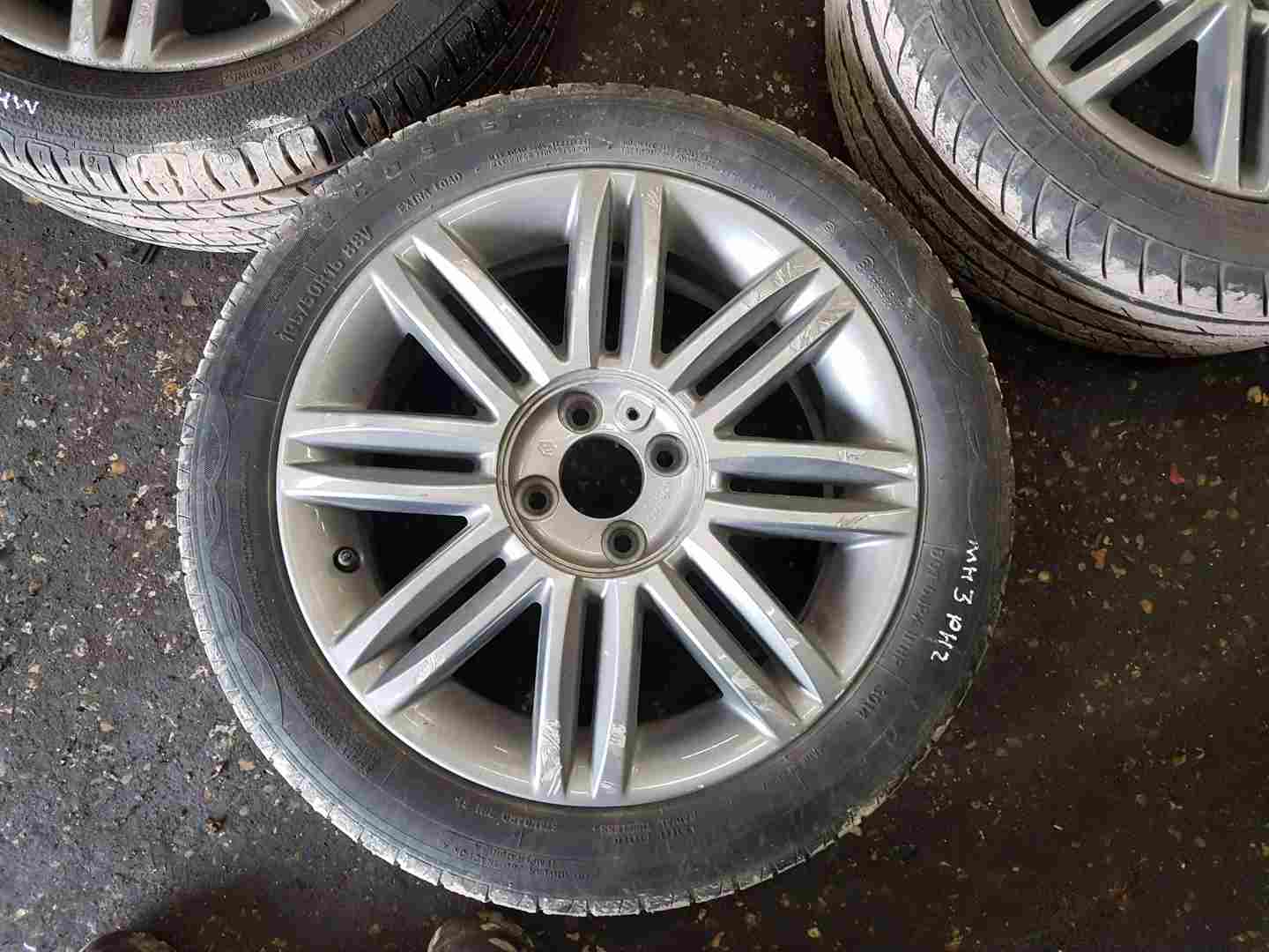 Renault Clio MK3 2009-2012 Solonia Alloy Wheel 16inch 3/5 8200317808