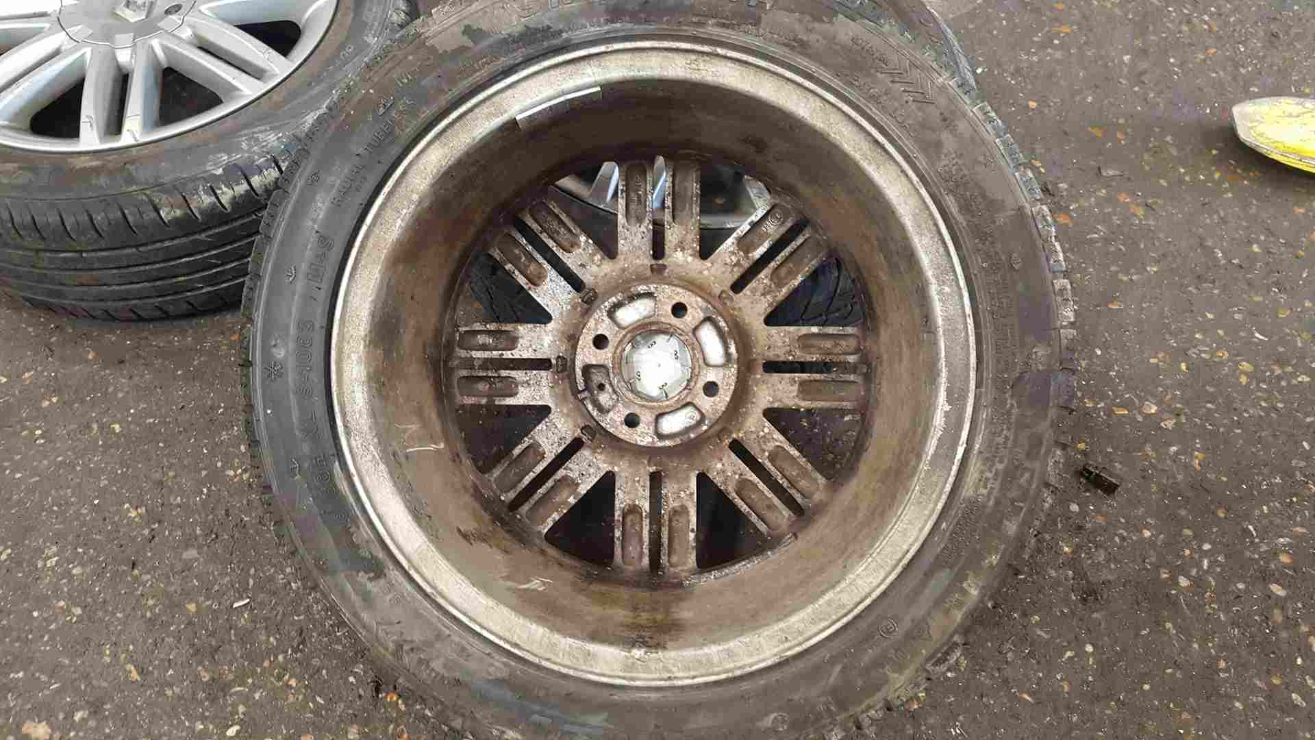 Thumb 3 Renault Clio MK3 2009-2012 Solonia Alloy Wheel 195 50 16 5Mm 3/5 anthracite