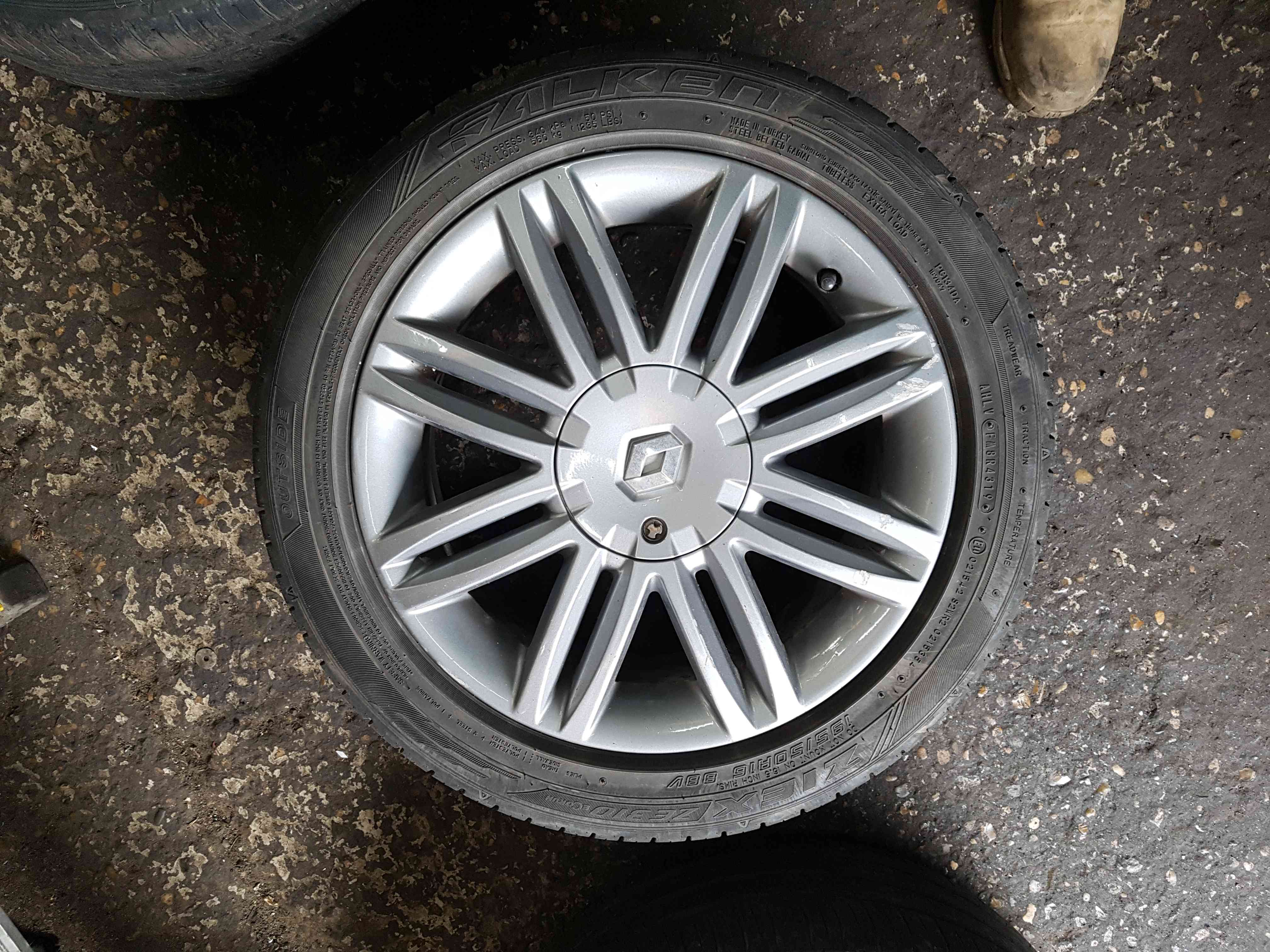 Thumb 9 Renault Clio MK3 2009-2012 Solonia Alloy Wheel 3/5 8200899145 anthracite 1955016