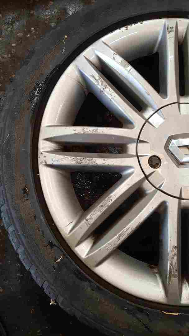 Thumb 2 Renault Clio MK3 2009-2012 Solonia Alloy Wheel No Tyre 2/5 1
