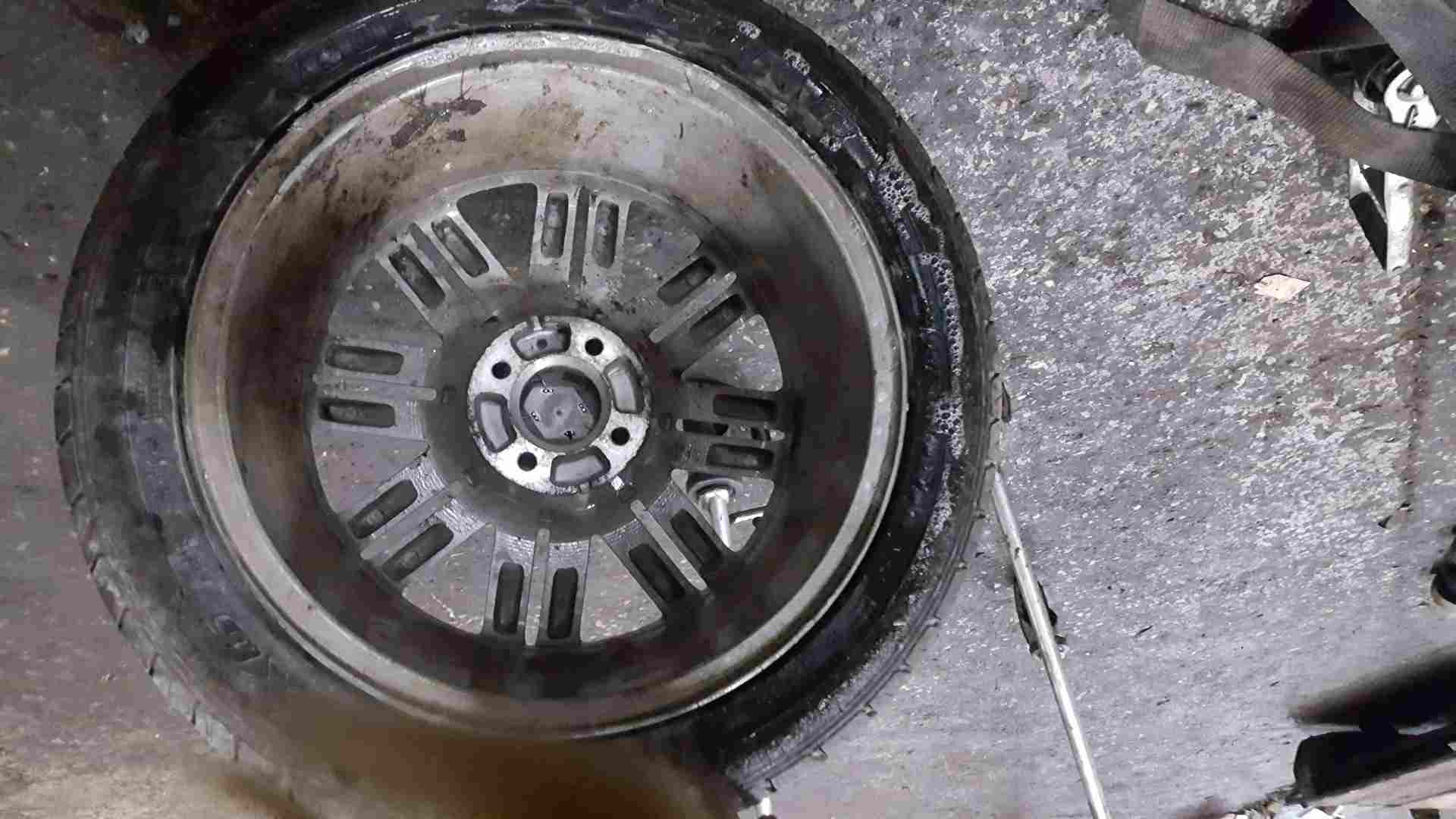 Thumb 3 Renault Clio MK3 2009-2012 Solonia Alloy Wheel No Tyre 2/5 8200899145
