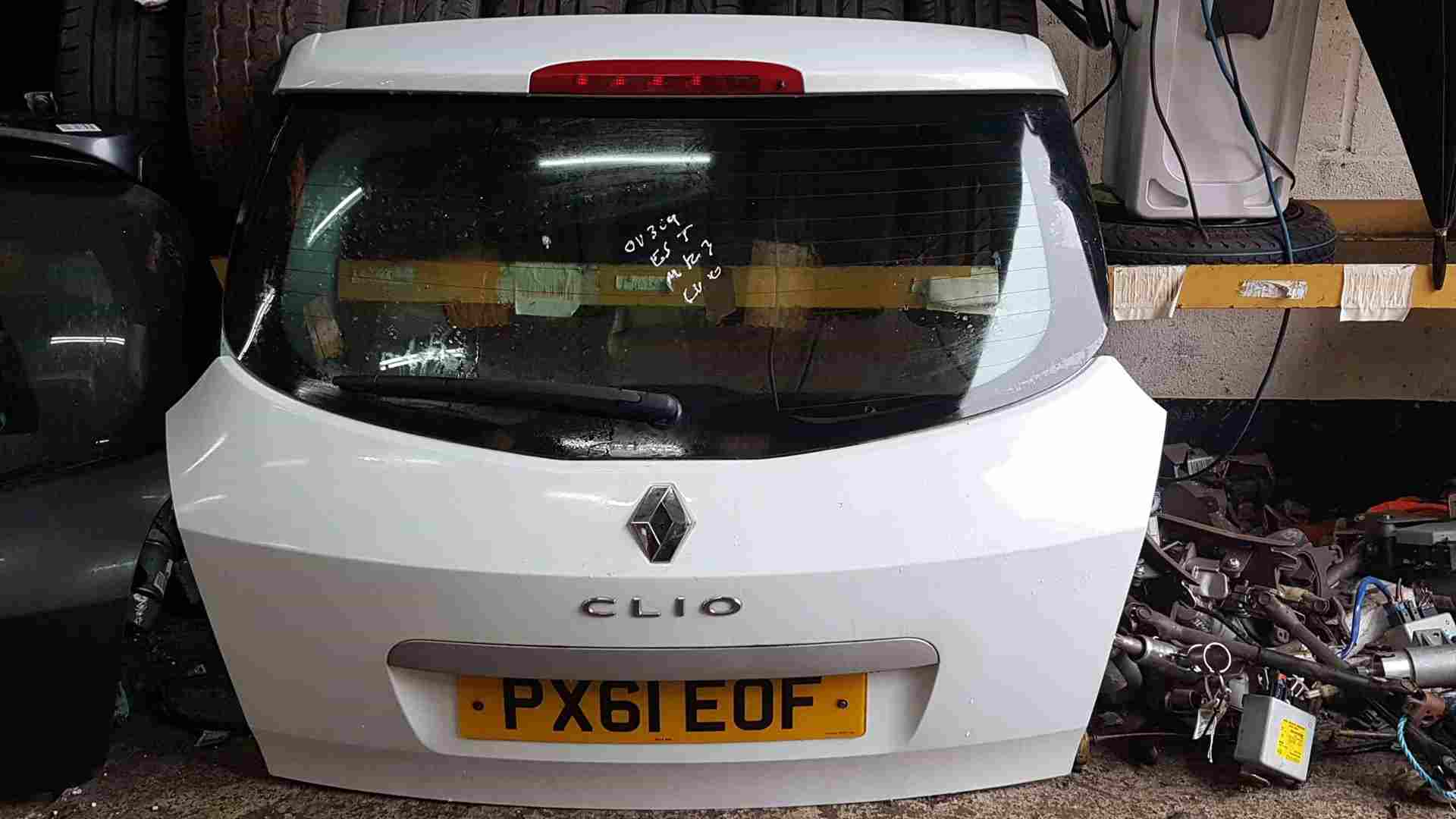 Thumb 3 Renault Clio MK3 Estate 2005-2009 Rear Tailgate Boot White Ov369