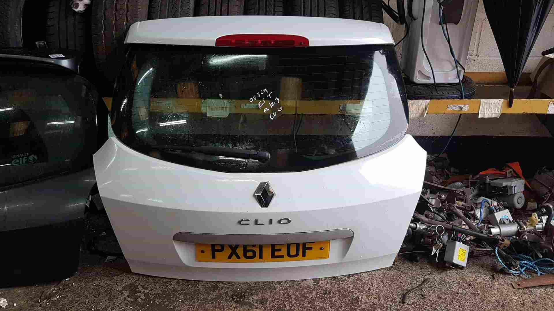 Renault Clio MK3 Estate 2005-2009 Rear Tailgate Boot White Ov369