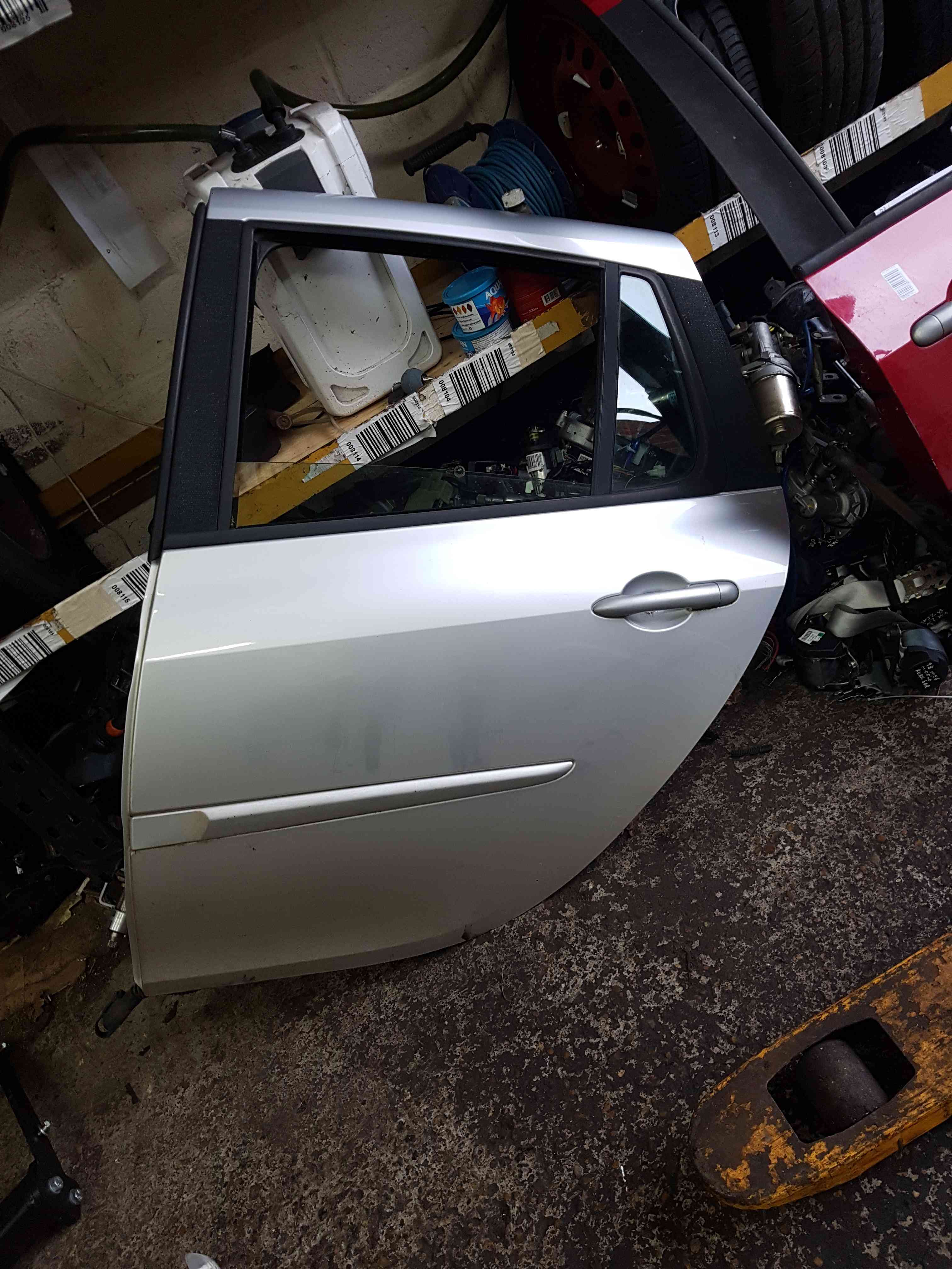 Thumb 3 Renault Clio MK3 Estate 2005-2012 Passenger NSR Rear Door Silver Ted69