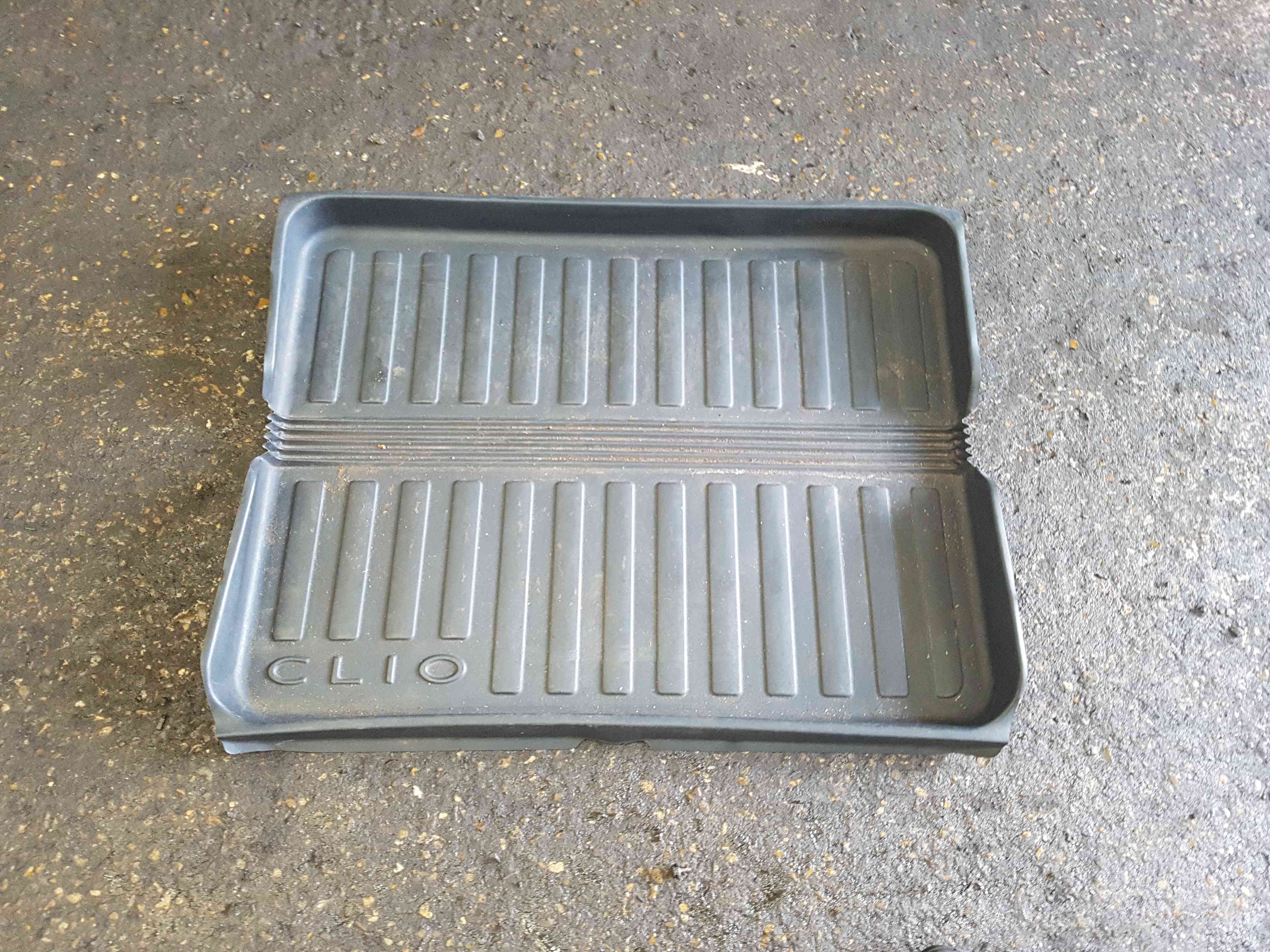 Thumb 3 Renault Clio MK3 Estate 2005-2012 Plastic Rear Boot Liner Insert Estate