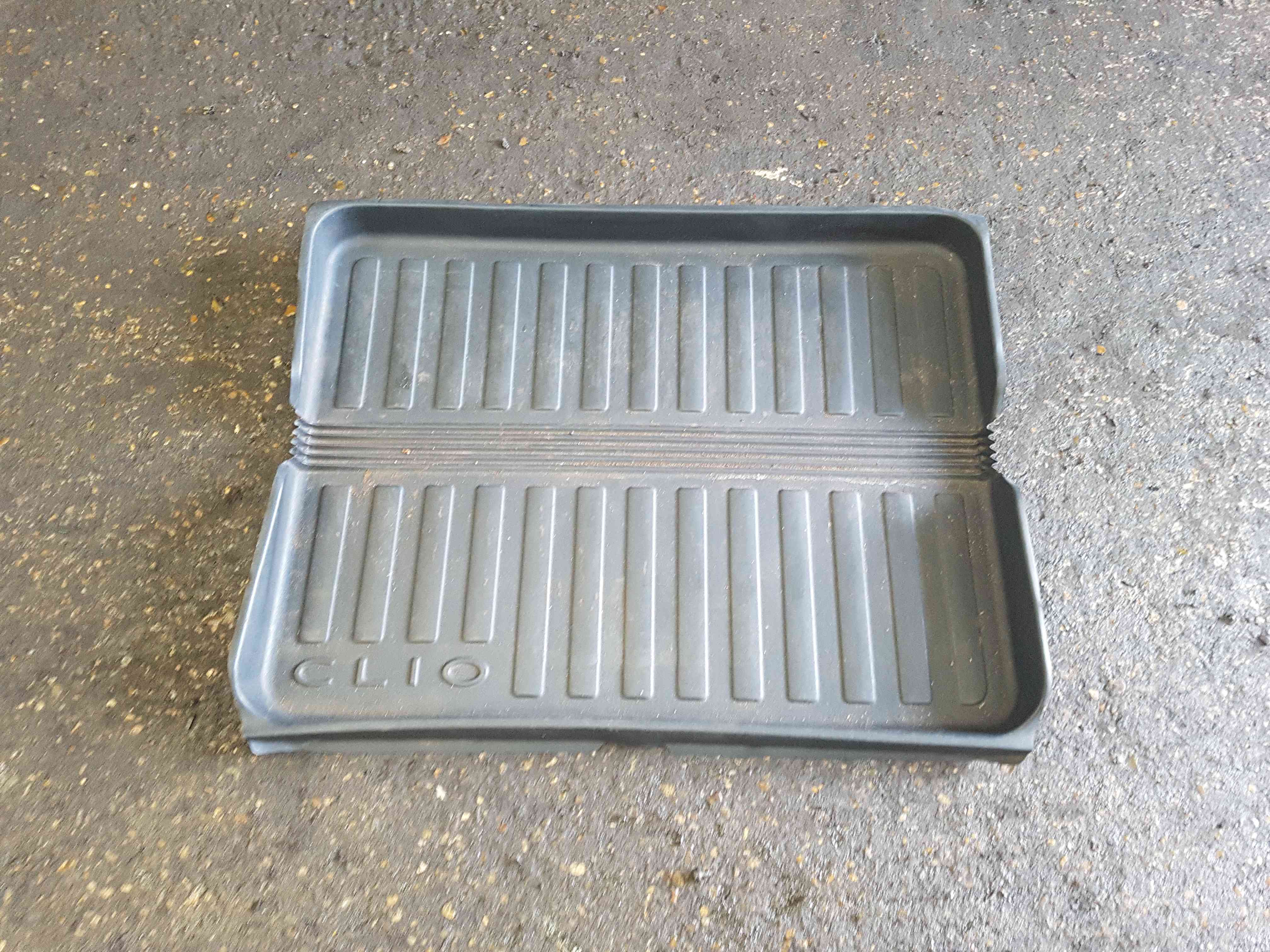 Thumb 2 Renault Clio MK3 Estate 2005-2012 Plastic Rear Boot Liner Insert Estate