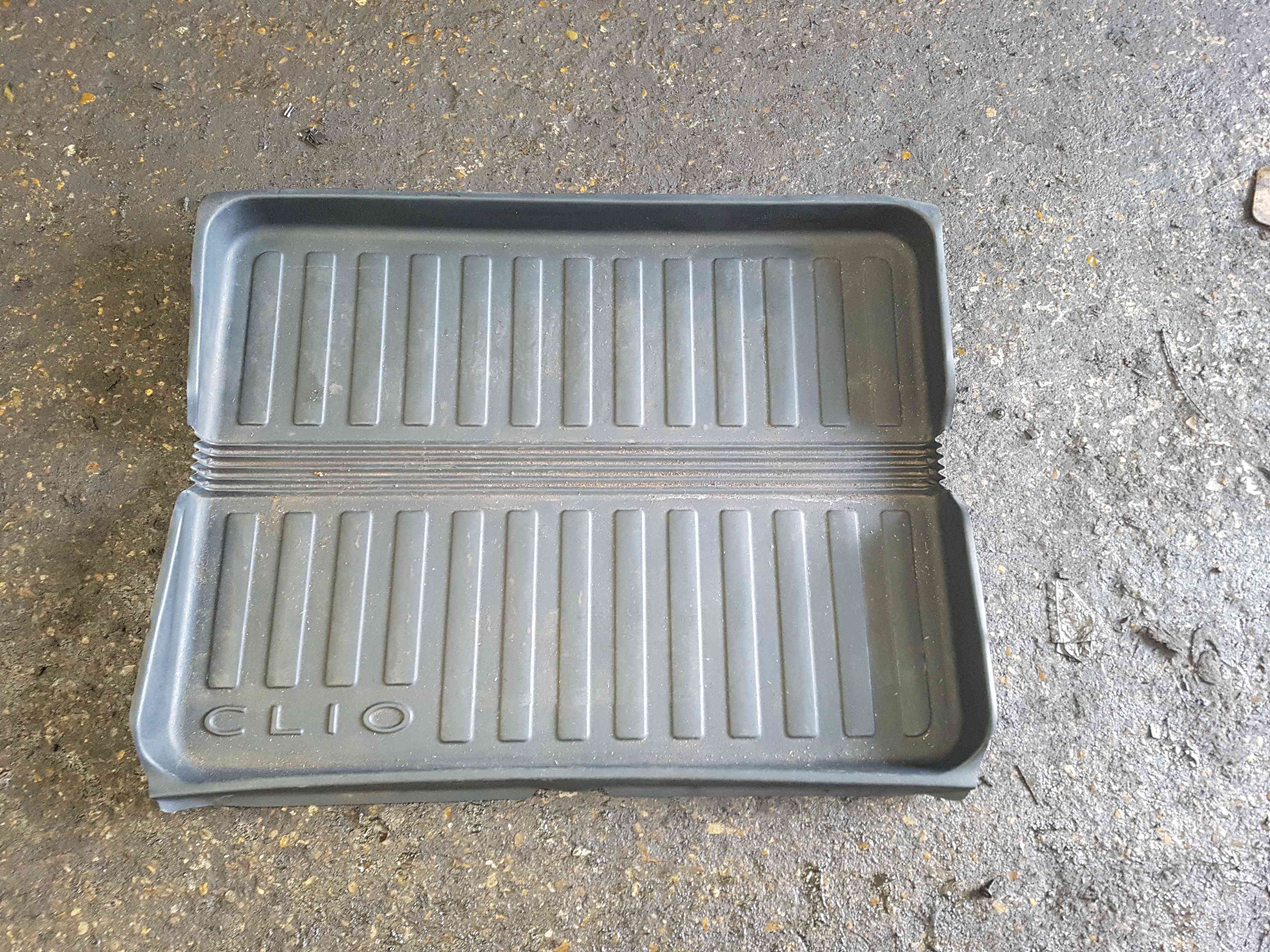 Thumb 7 Renault Clio MK3 Estate 2005-2012 Plastic Rear Boot Liner Insert Estate