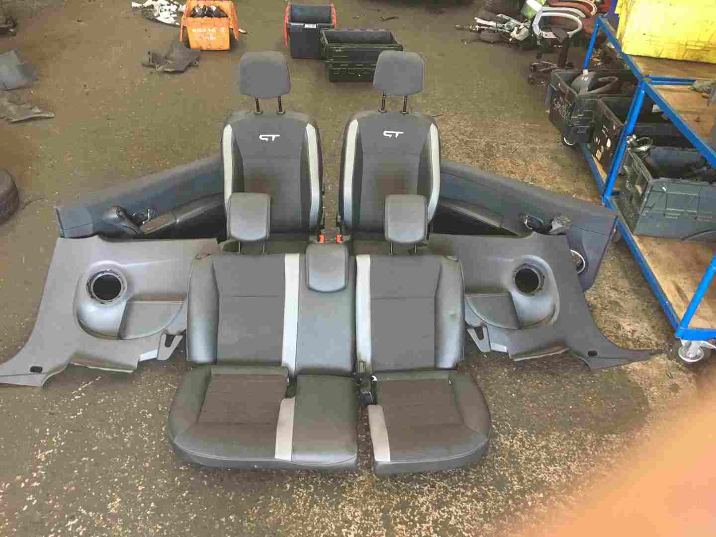 Renault Clio MK3 GT 2005-2012 GT Half Leather Interior Set Seats Cards Bench 3dr