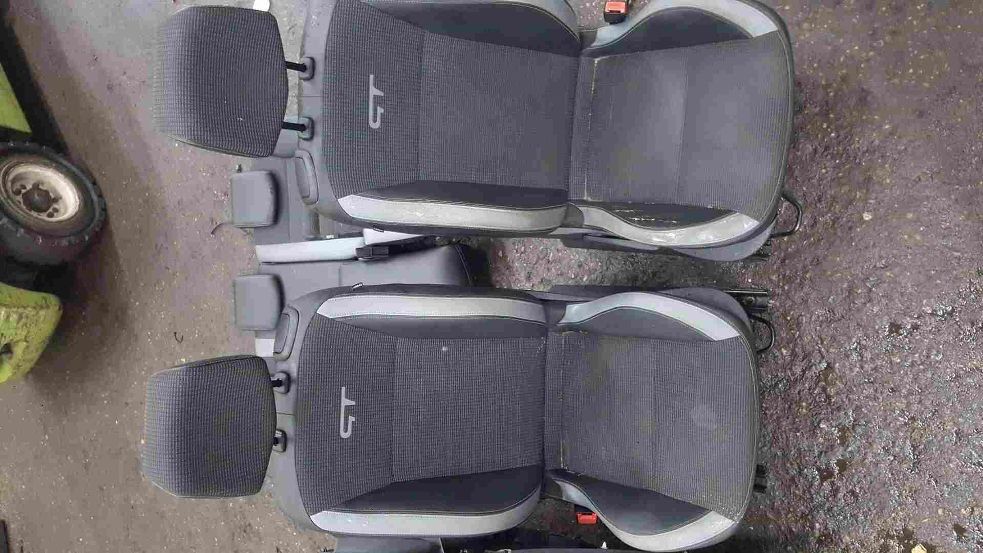 Thumb 2 Renault Clio MK3 Gt 2005-2012 Gt Half Leather Interior SET Seats Cards Bench 3Dr