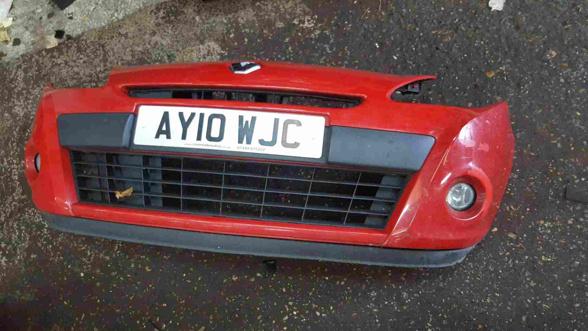 Thumb 6 Renault Clio MK3 Ph2 2009-2012 Facelift Front Bumper RED 727 185