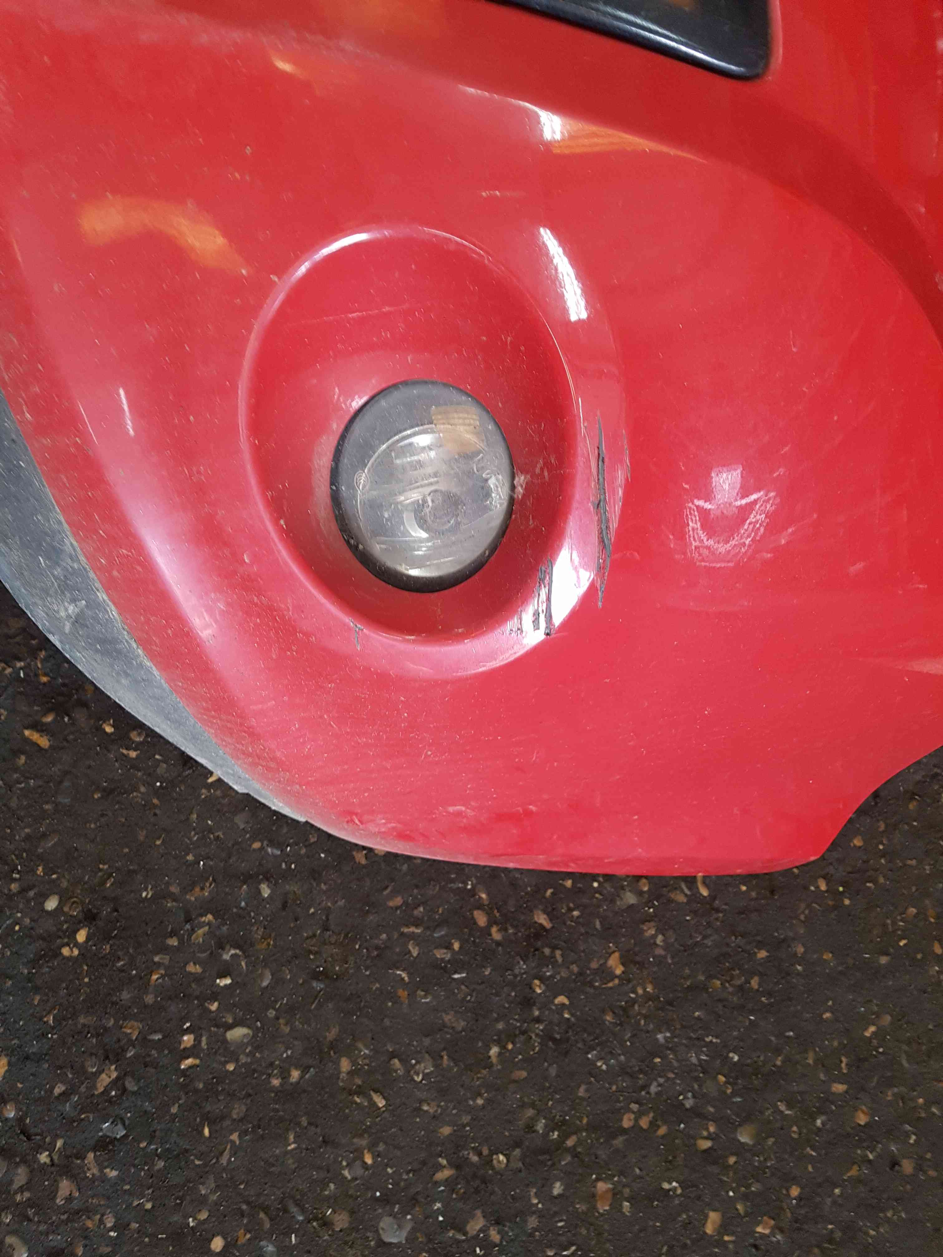 Thumb 3 Renault Clio MK3 Ph2 2009-2012 Facelift Front Bumper RED 727 195