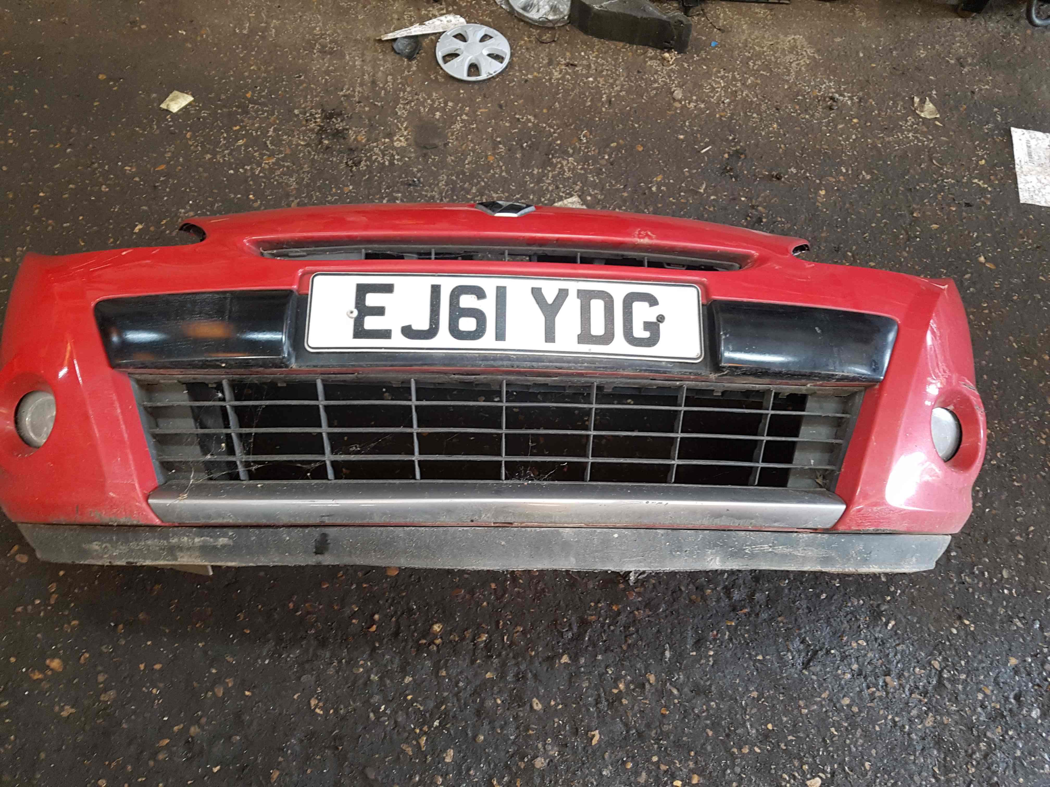 Thumb 5 Renault Clio MK3 Ph2 2009-2012 Facelift Front Bumper RED 727 195