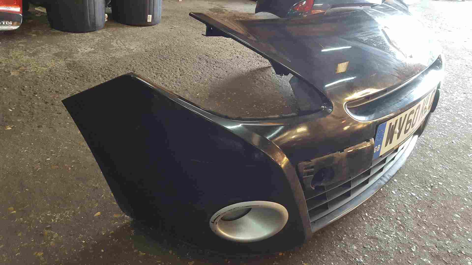 Thumb 4 Renault Clio MK3 Ph2 2009-2012 Front Bumper Black Nv676 676 185