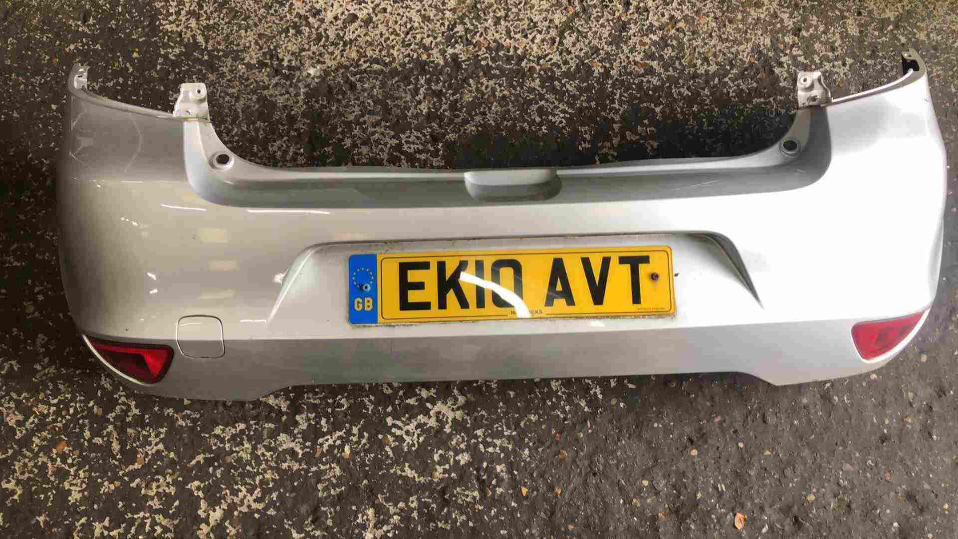 Renault Clio MK3 Ph2 2009-2012 Rear Bumper Silver Ted69 185 Facelift 8200800186
