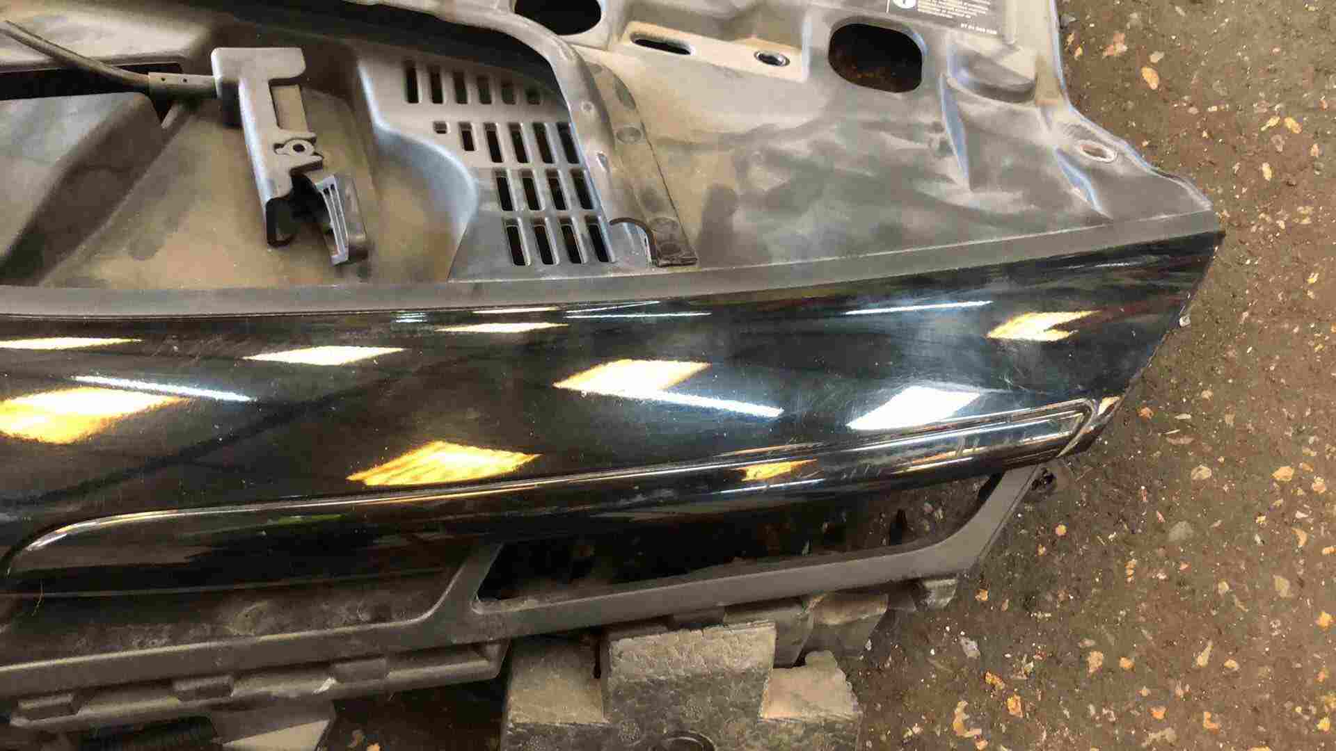 Thumb 6 Renault Clio MK4 2012-2018 Front Bumper Grill Insert Gloss Black TOP Trim
