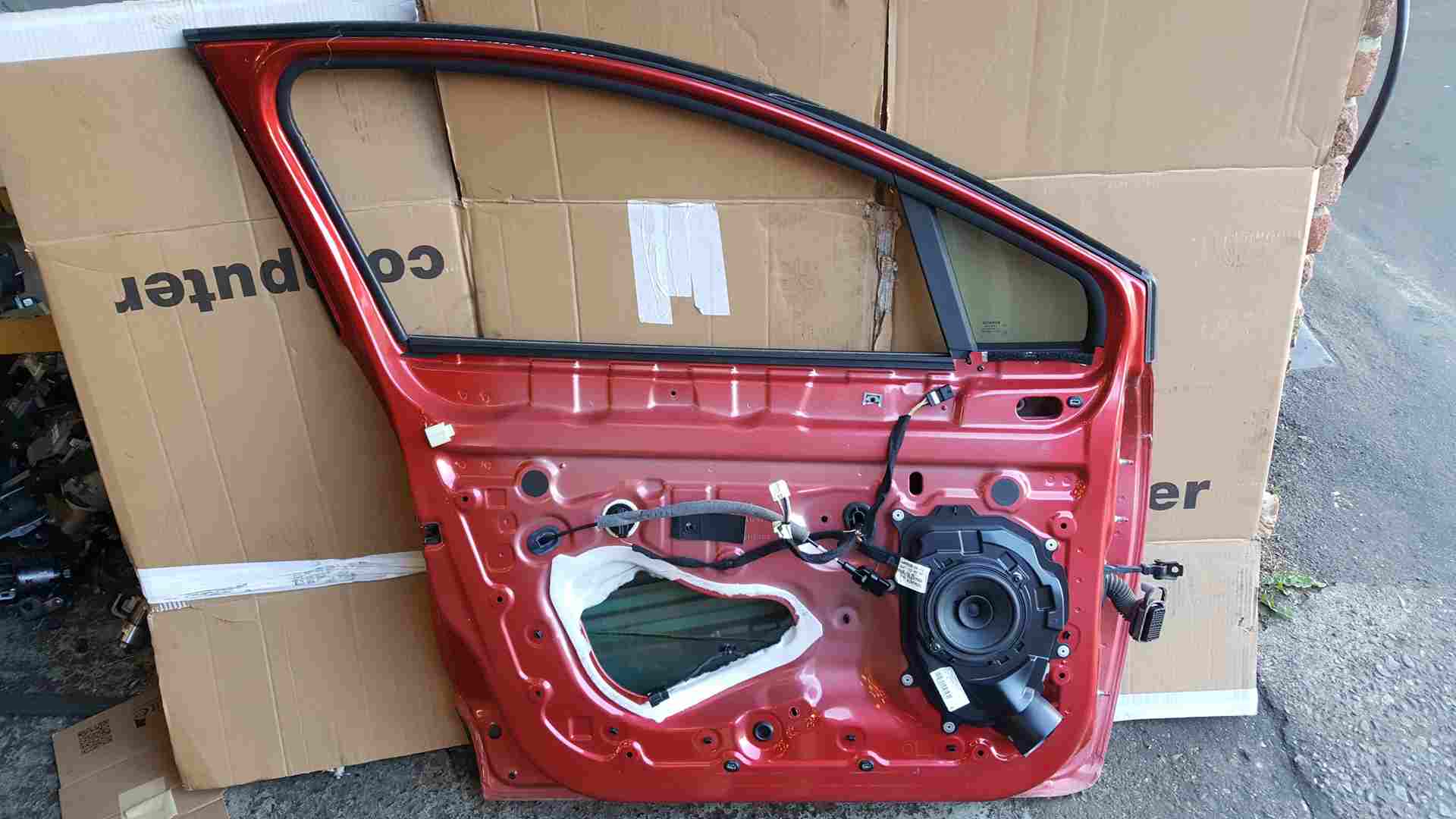 Thumb 5 Renault Clio MK4 2012-2018 Passenger NSF Front Door RED Tennp 5Door