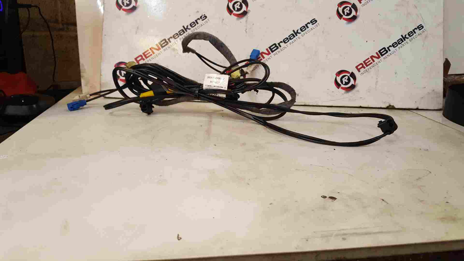 Thumb 2 Renault Clio MK4 2013-2019  Aerial Wiring Loom 282434290R 