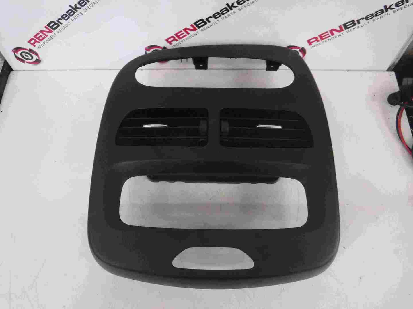 Renault Clio MK4 2013-2019 Centre Heater Vents + Heater Surround Panel