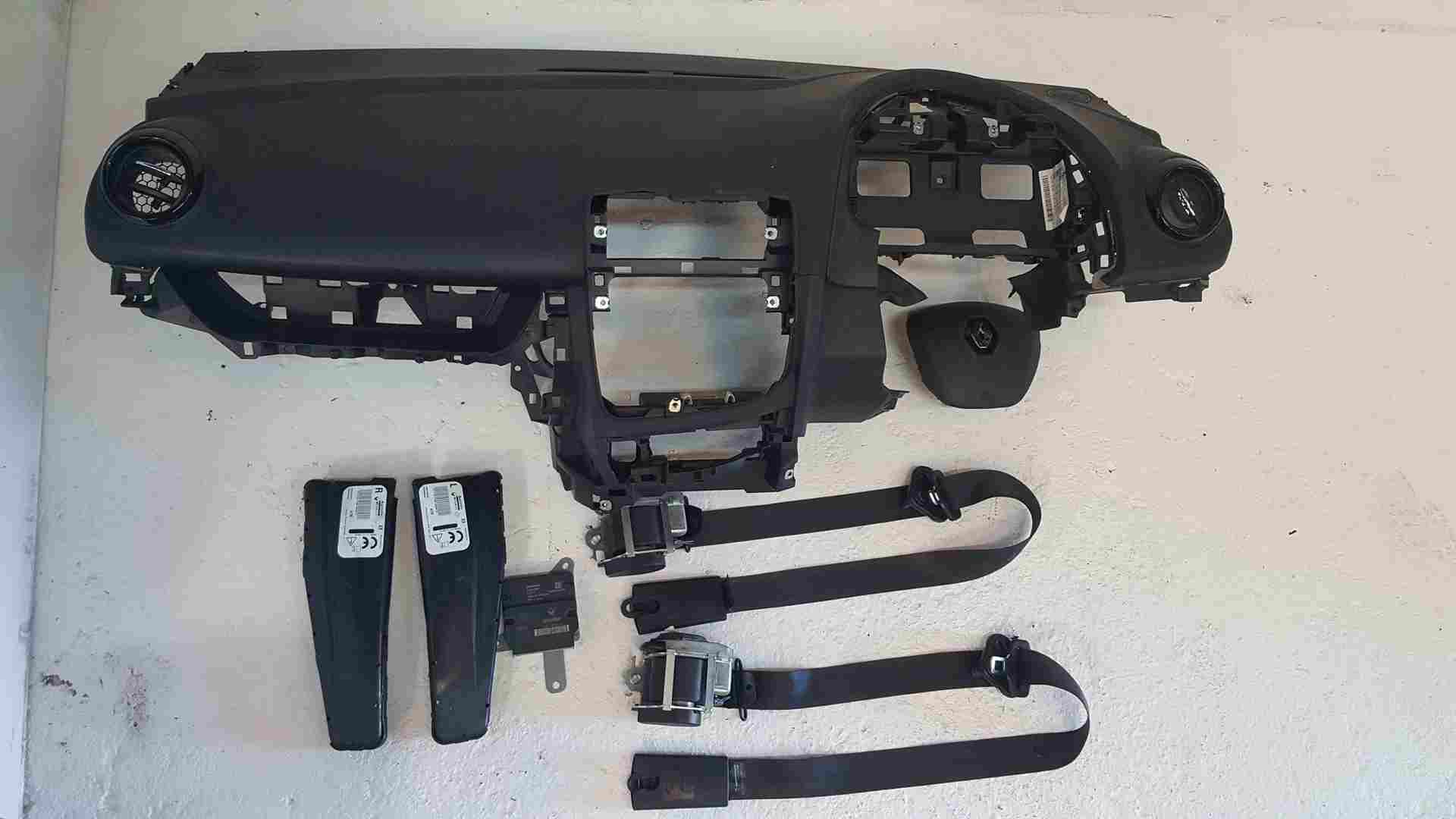 Thumb 2 Renault Clio MK4 2013-2019 Dashboard Airbag KIT Steering Airbag Module Belts