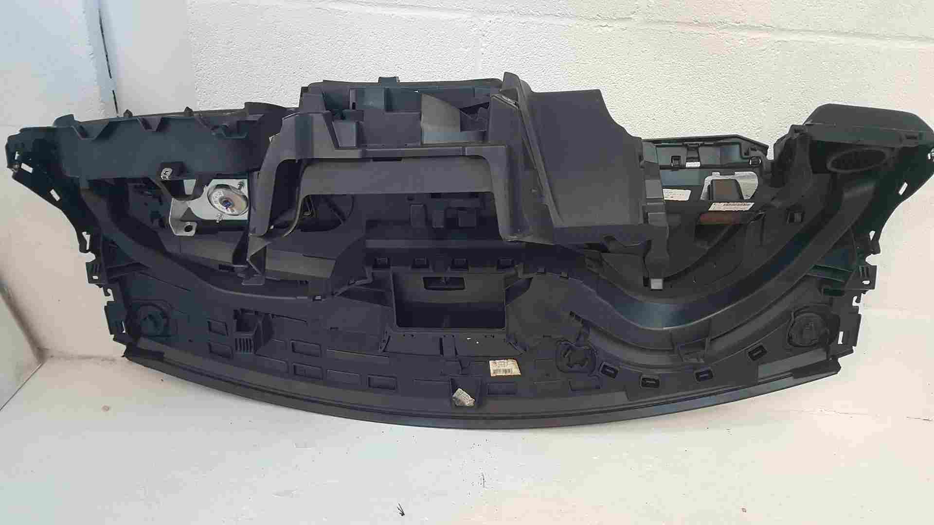 Thumb 7 Renault Clio MK4 2013-2019 Dashboard Airbag KIT Steering Airbag Module Belts
