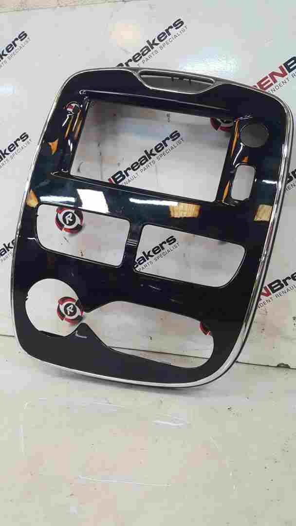 Renault Clio MK4 2013-2019 Dashboard Centre Heater Controls Surround Gloss Black