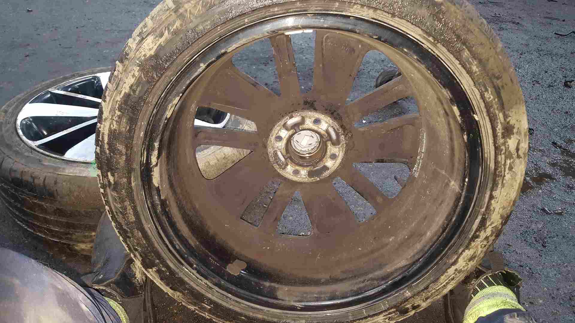 Thumb 10 Renault Clio MK4 2013-2019 Drenalic Alloy Wheel 17Inch 3/5 5Mm Tyre 205 45 17