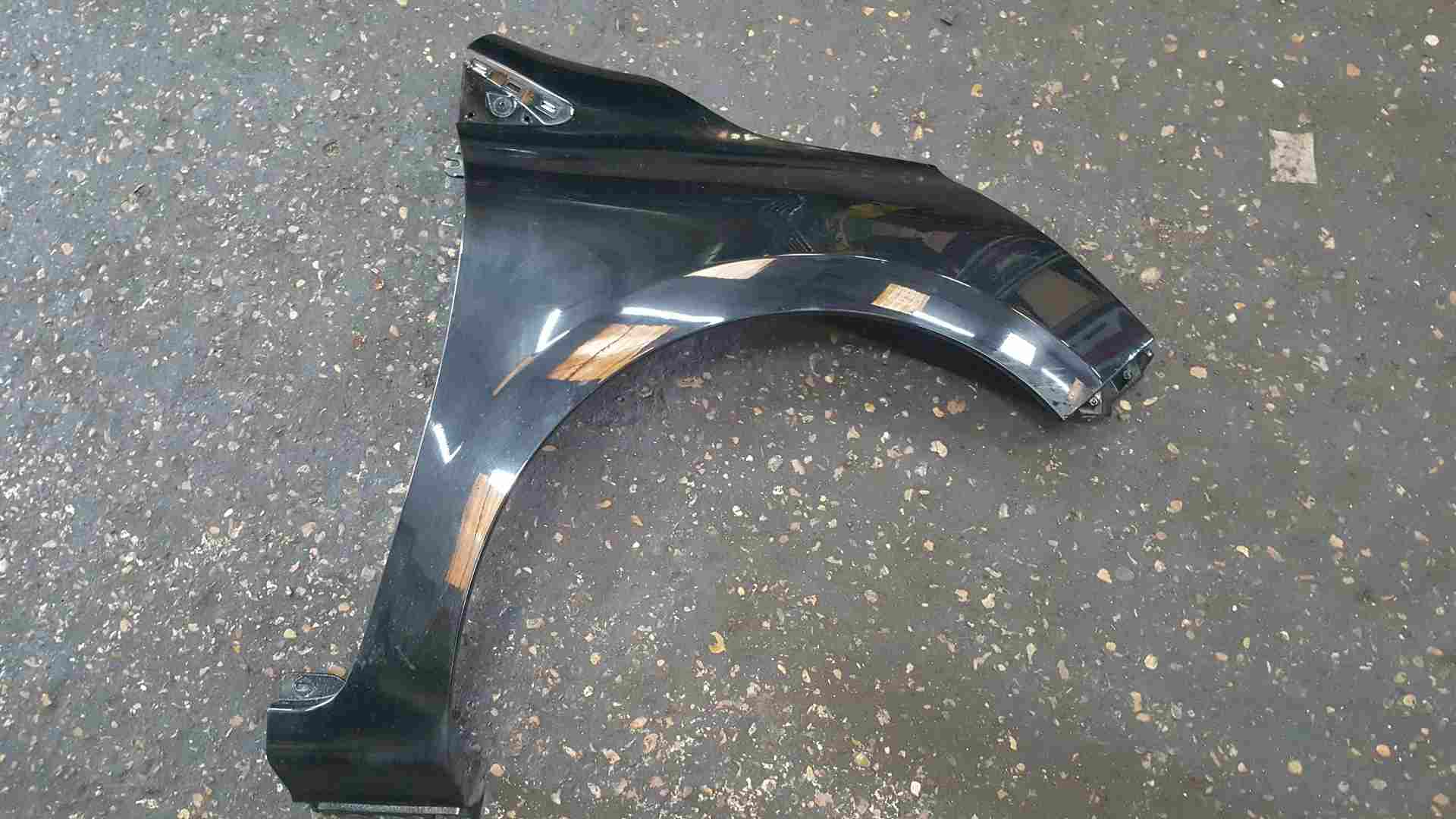 Thumb 2 Renault Clio MK4 2013-2019 Drivers OS OSF Wing Black TEGNE damaged