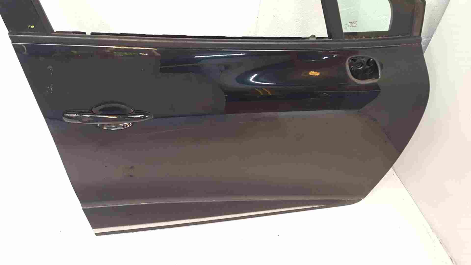 Thumb 3 Renault Clio MK4 2013-2019 Drivers OSF Front Door Black Tegne Keyed