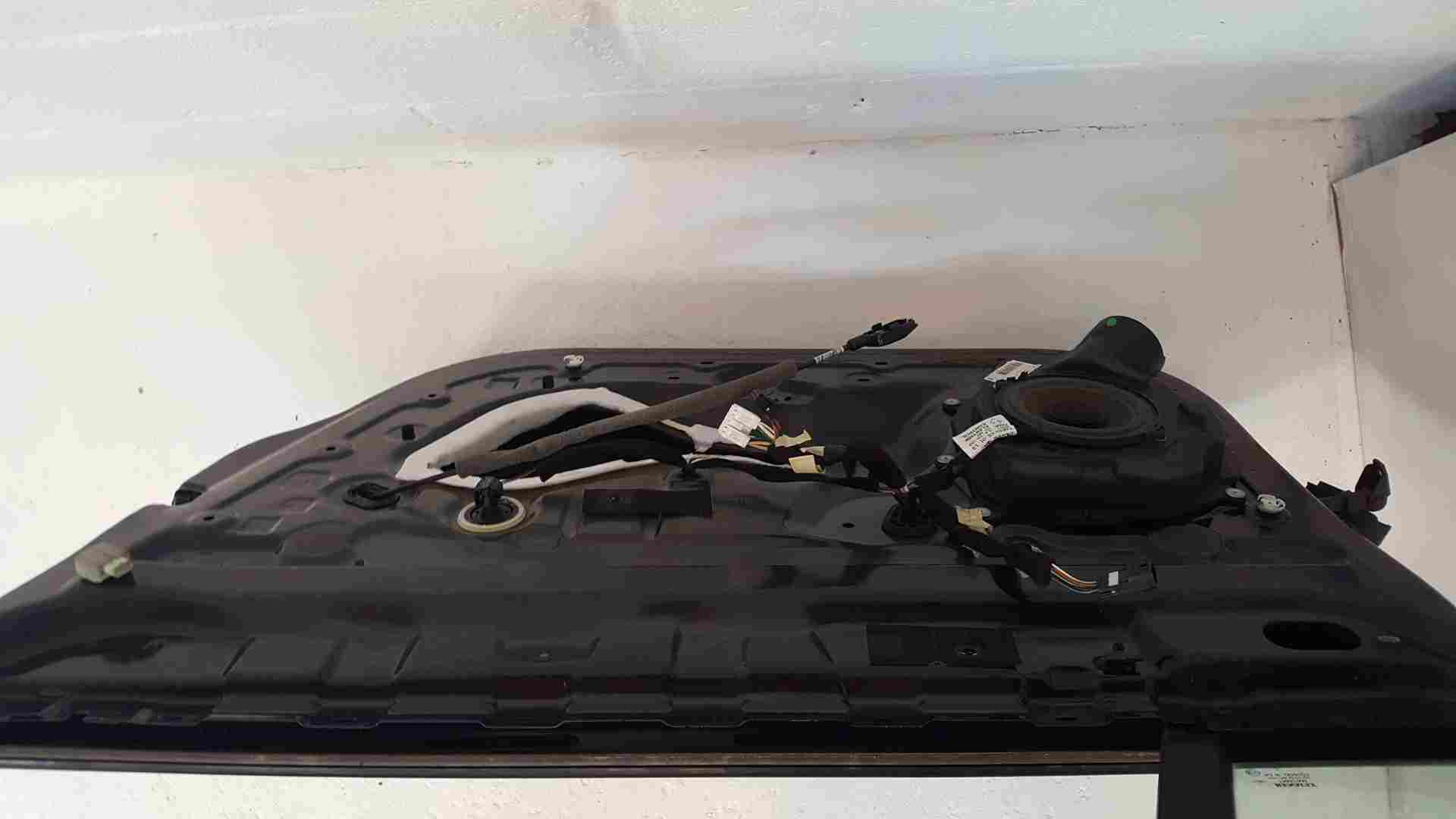 Thumb 6 Renault Clio MK4 2013-2019 Drivers OSF Front Door Black Tegne Keyed