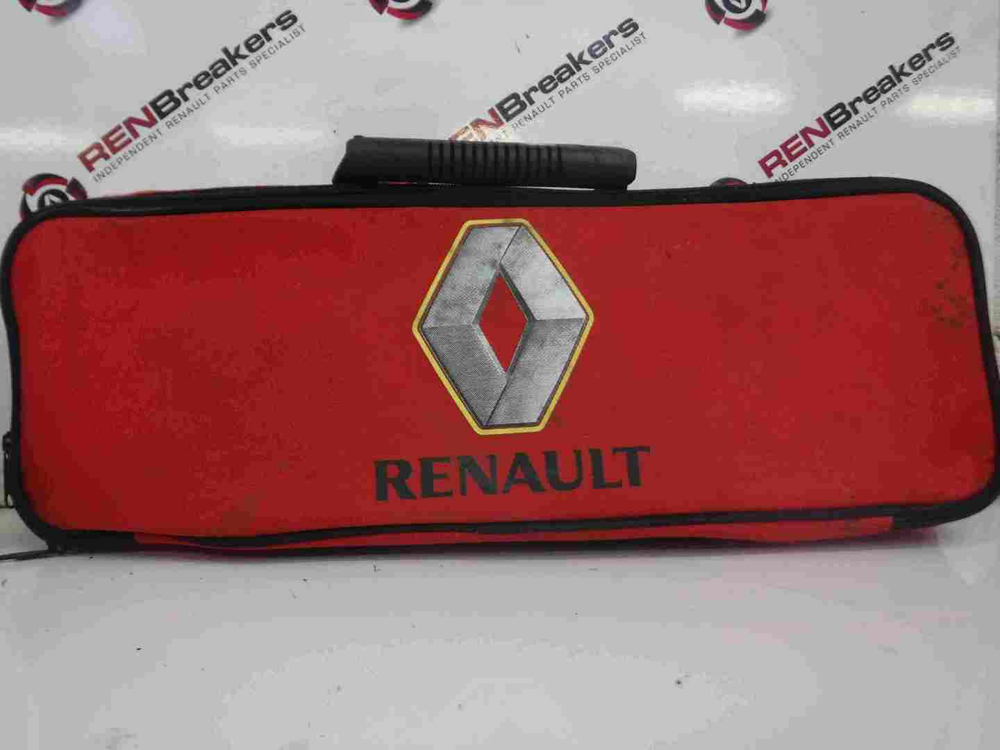Renault Megane MK3 2008-2016 Emergency Bag Breakdown Triangle Hi-Vis