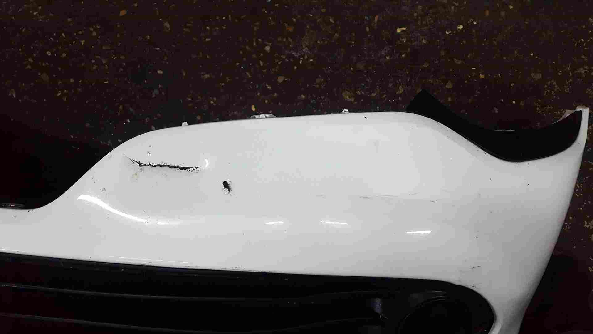 Thumb 5 Renault Clio MK4 2013-2019 Front Bumper White Ov369 Damaged