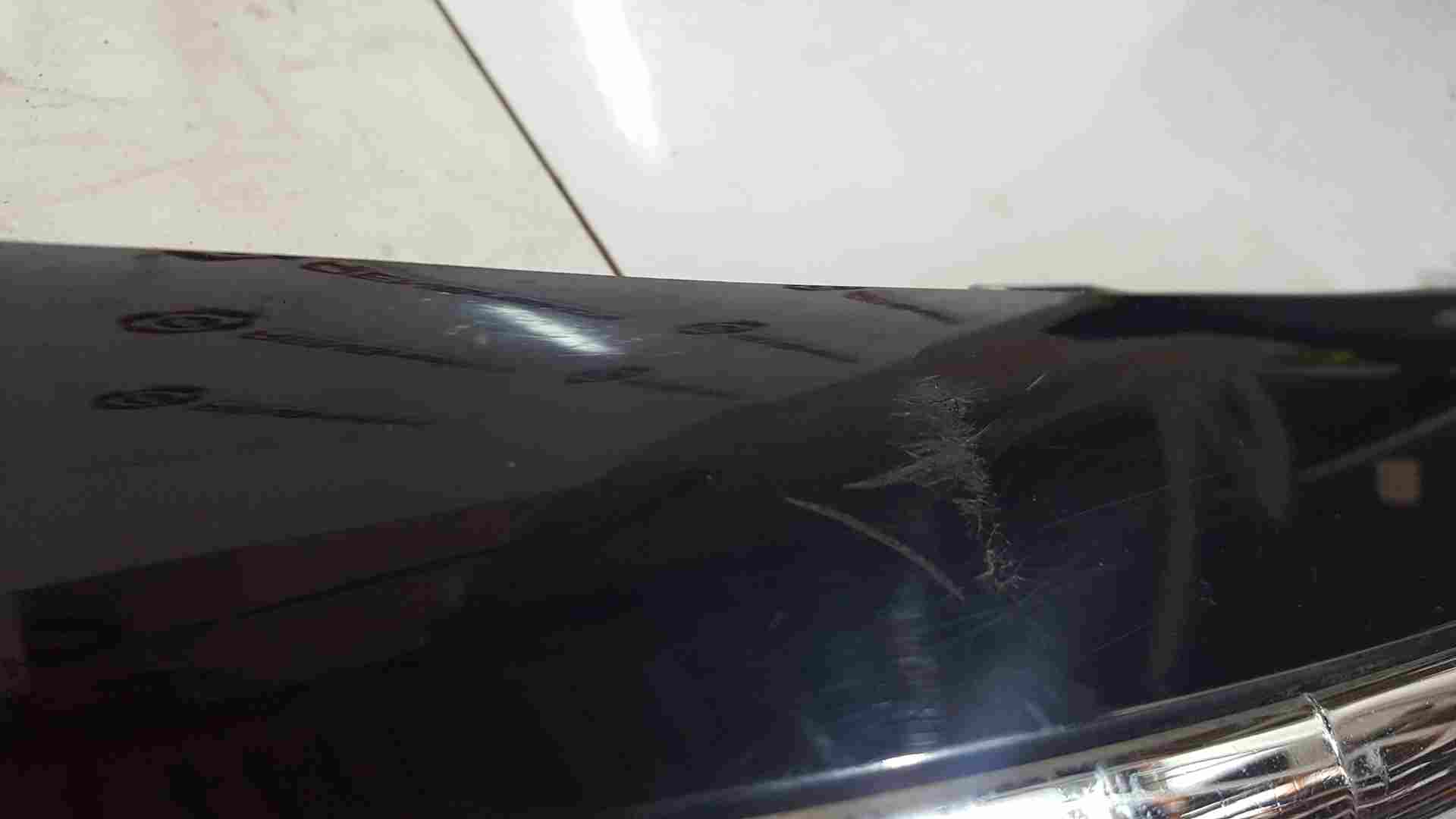 Thumb 5 Renault Clio MK4 2013-2019 Front Grill Moulding Gloss Black 620787878R Damaged