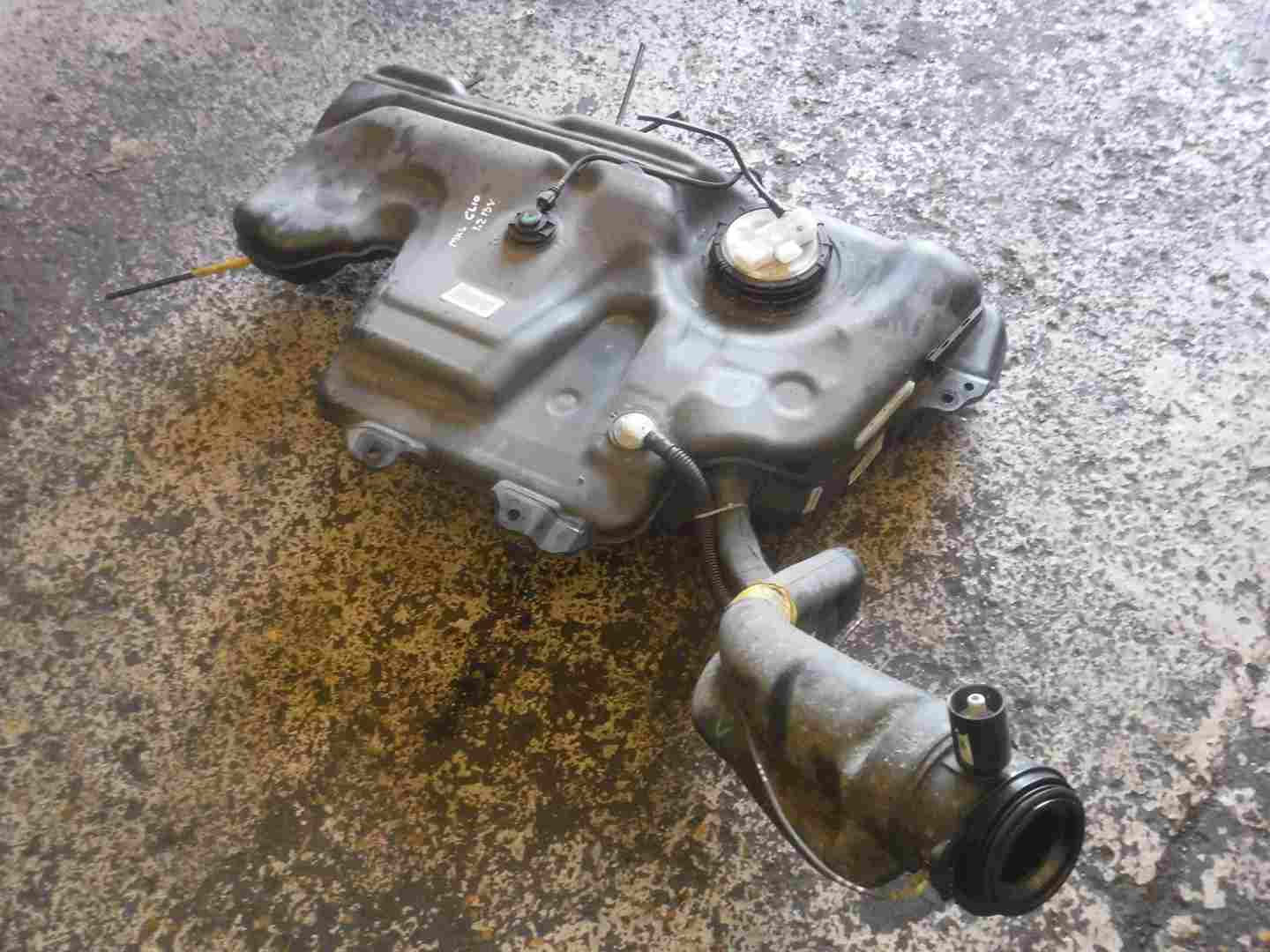 Renault Clio MK4 2013-2019 Fuel Tank 172029347R