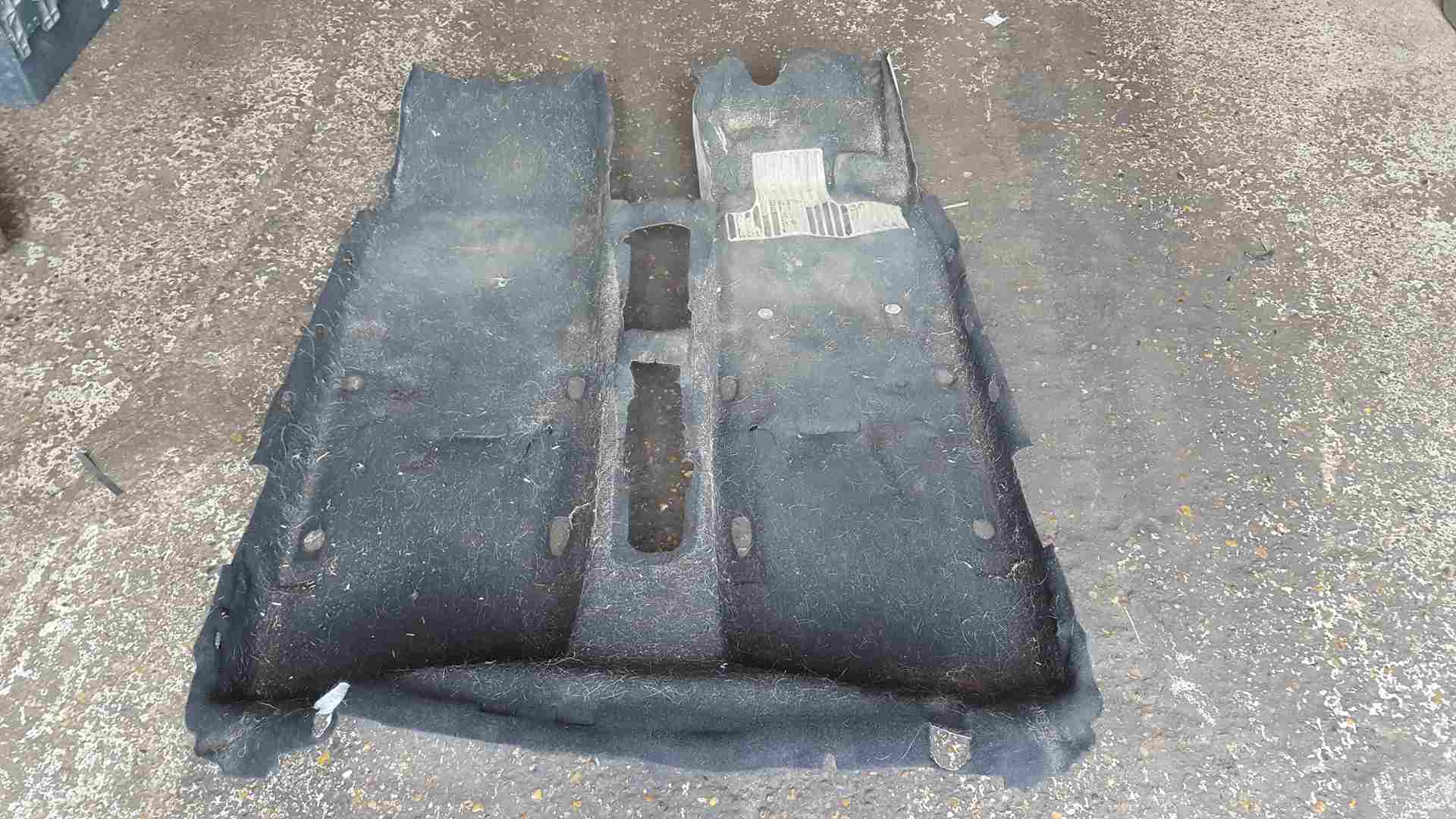 Renault Clio MK4 2013-2019 Full Carpet Black 5 Door 